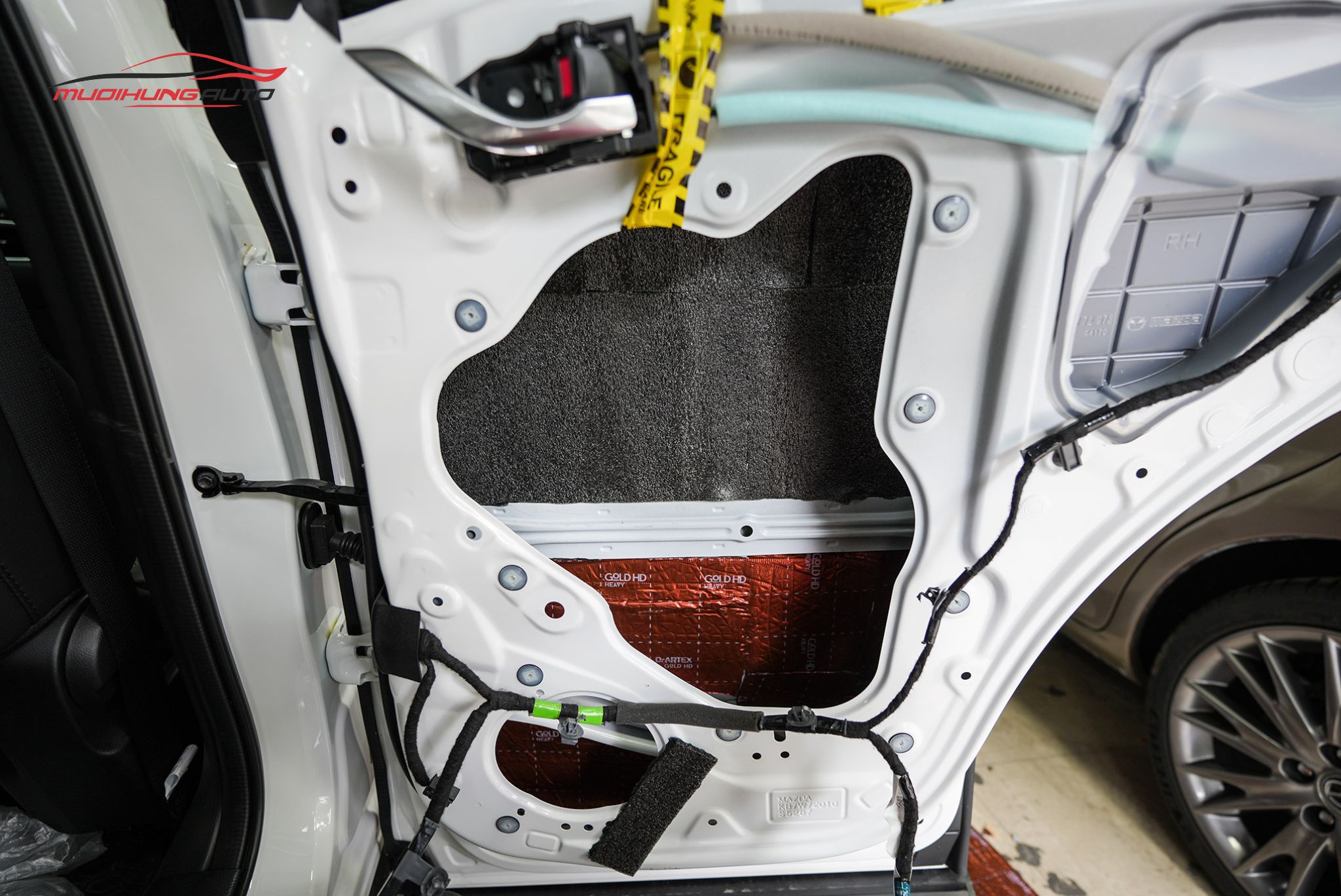 Cách âm 4 cửa xe hơi Mazda CX5 2022