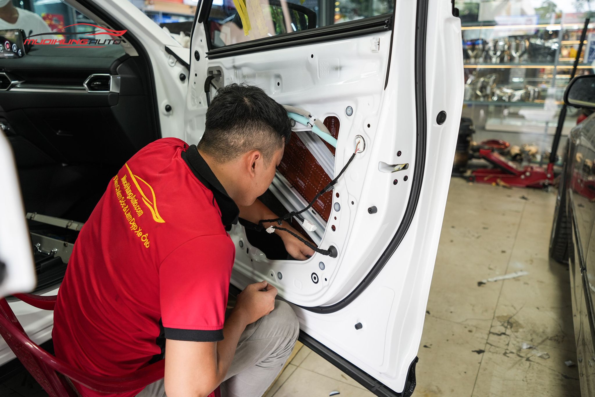 Cách âm 4 cửa xe Mazda CX5 2022