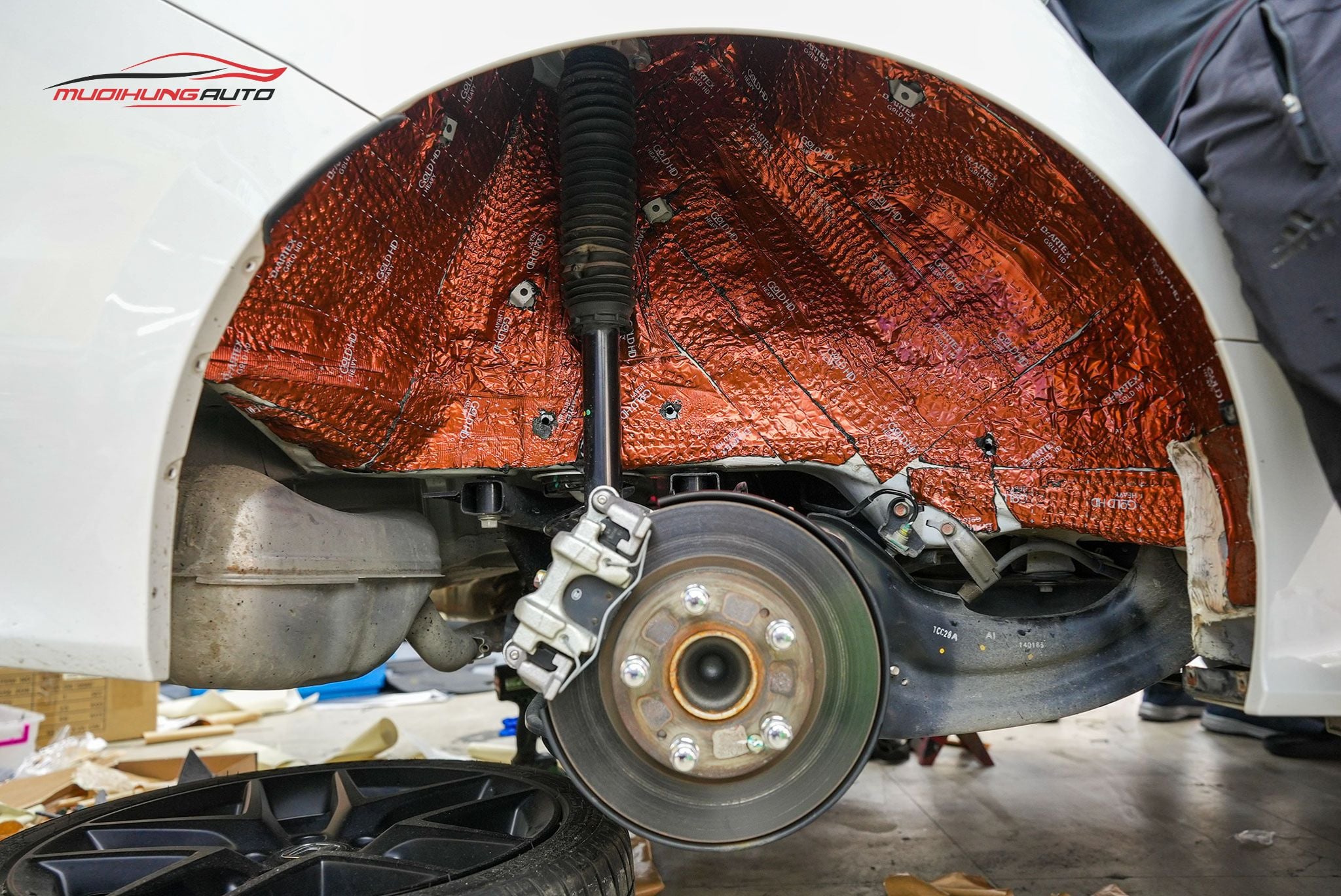 Cách âm 4 hốc bánh Honda Civic 2023