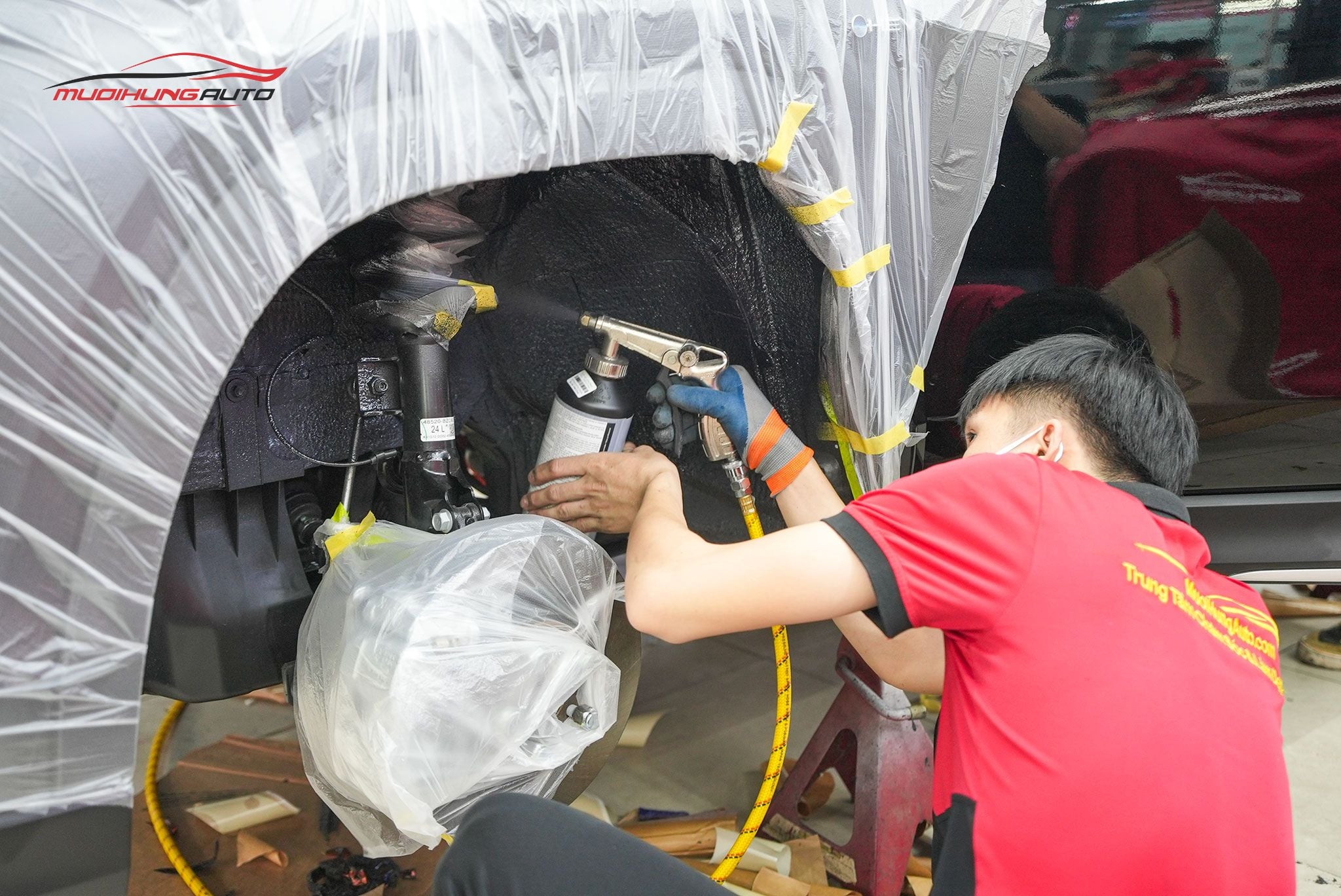 Cách âm 4 hốc bánh Toyota Yaris Cross 2024