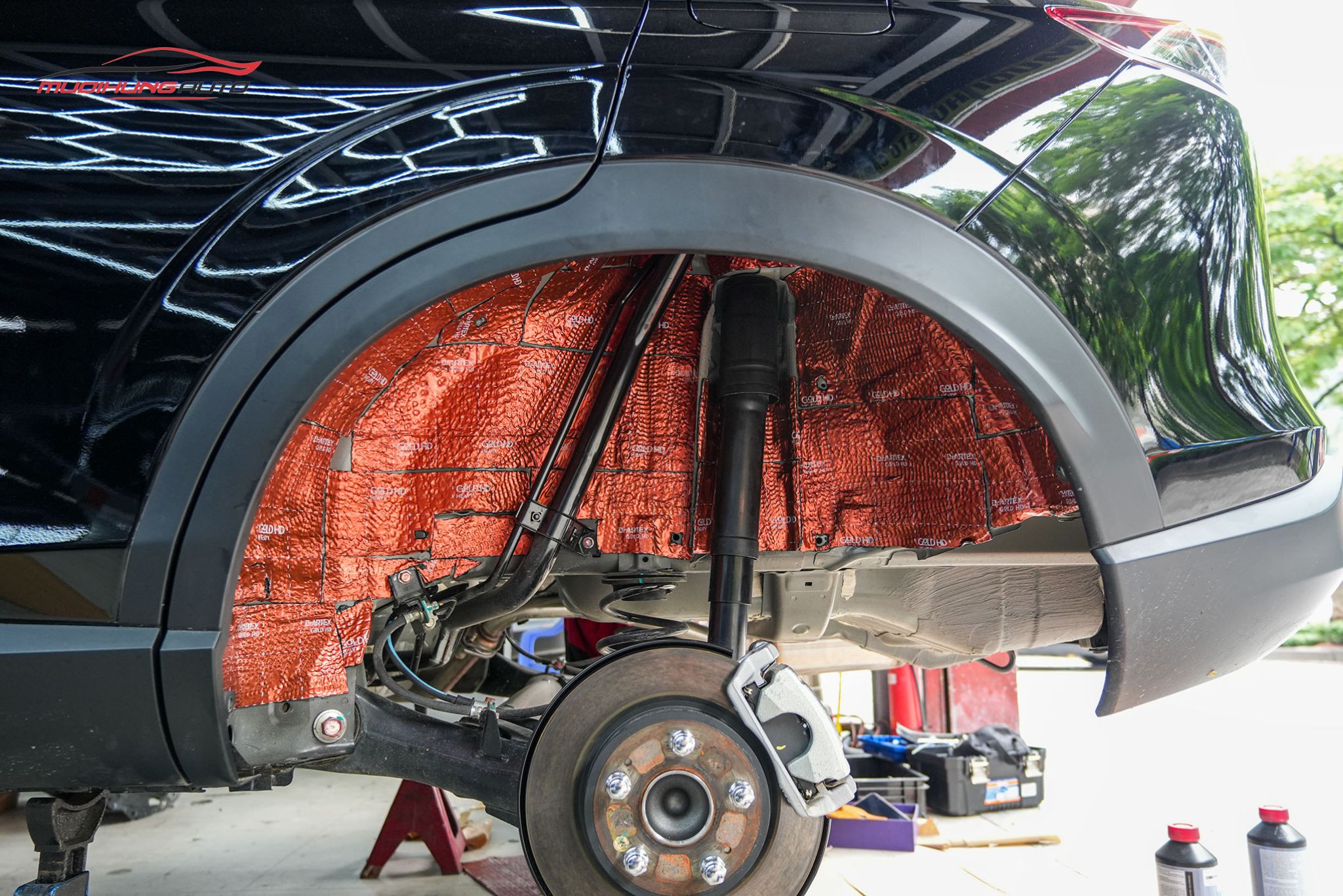 Cách âm 4 hốc bánh xe Honda HRV 2024