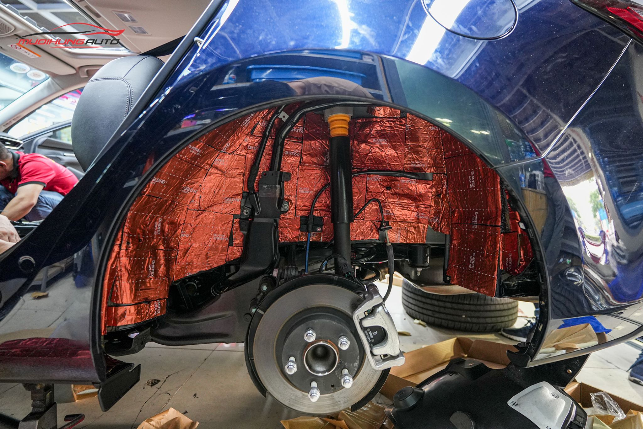 Cách âm 4 hốc bánh xe Mazda 6 2023