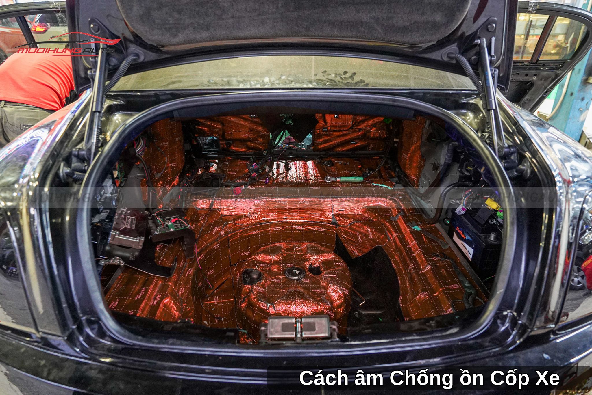 Dán Cách Âm Chống Ồn Cho Xe Ô Tô Tại Quận 2