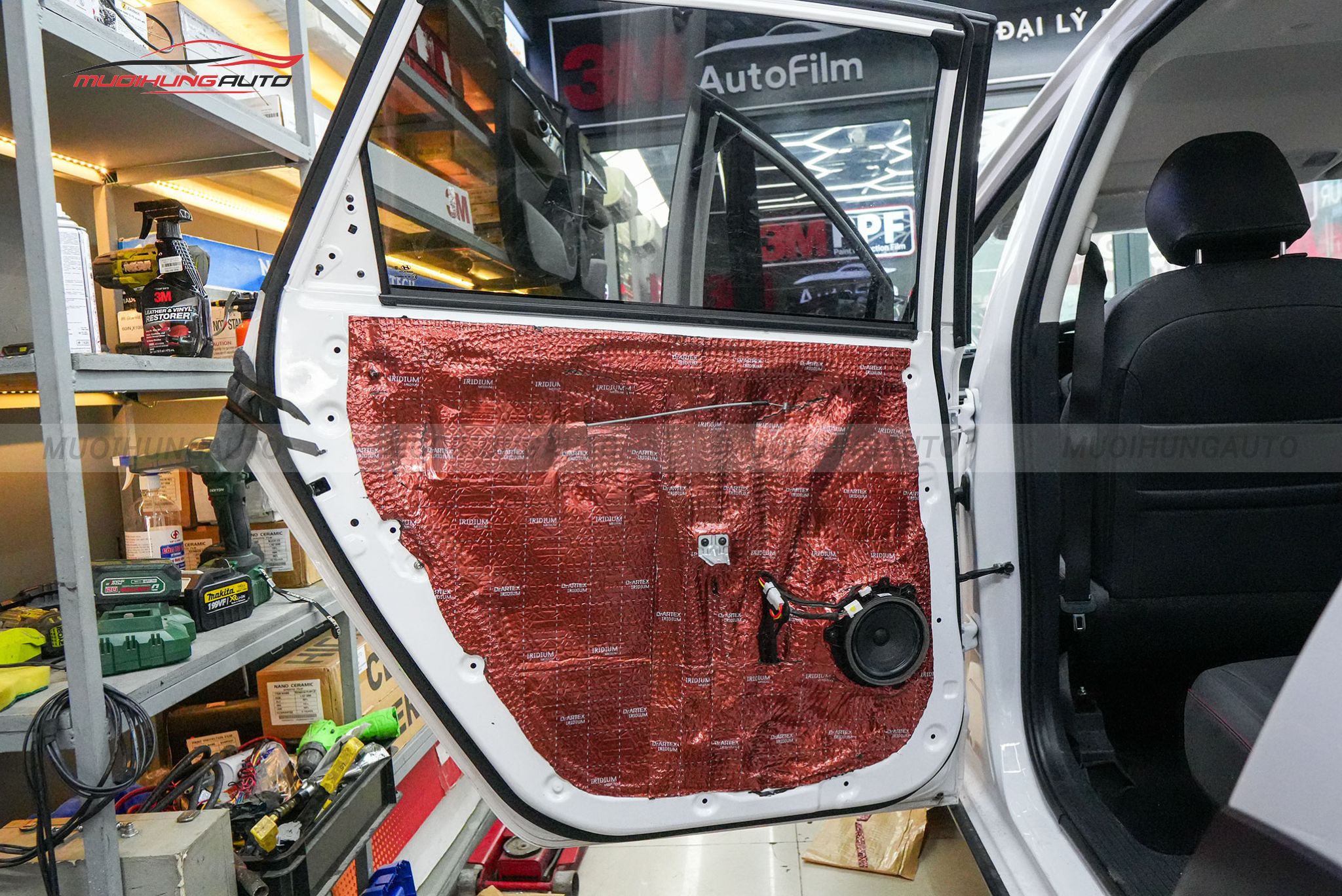 Cách âm chống ồn cửa xe Hyundai Stargazer