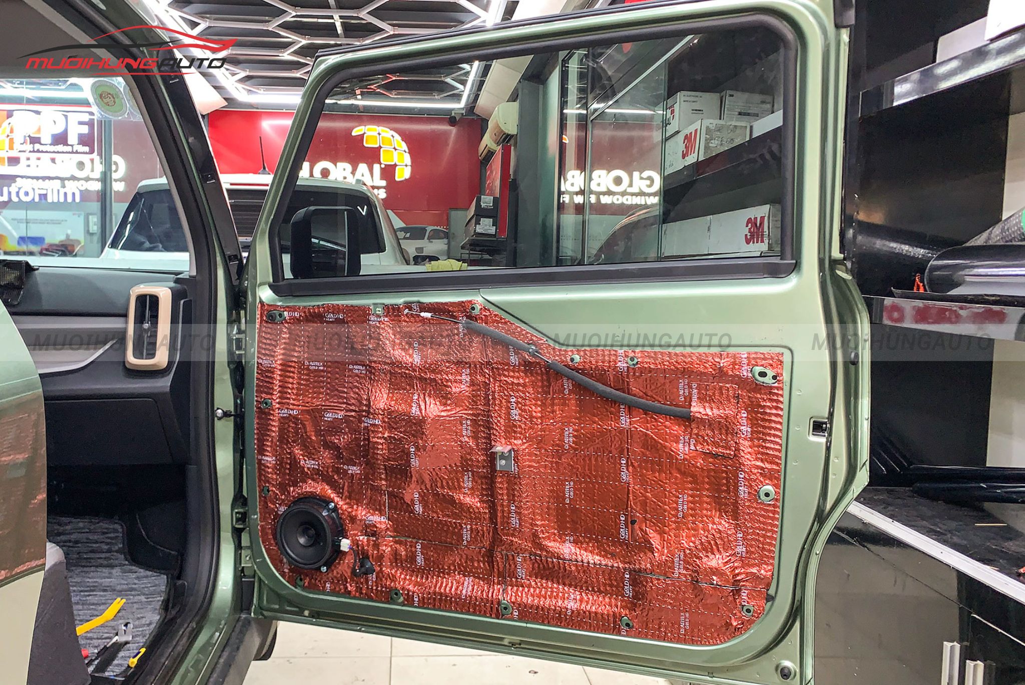 Cách âm chống ồn cửa xe ô tô Vinfast Minio Green