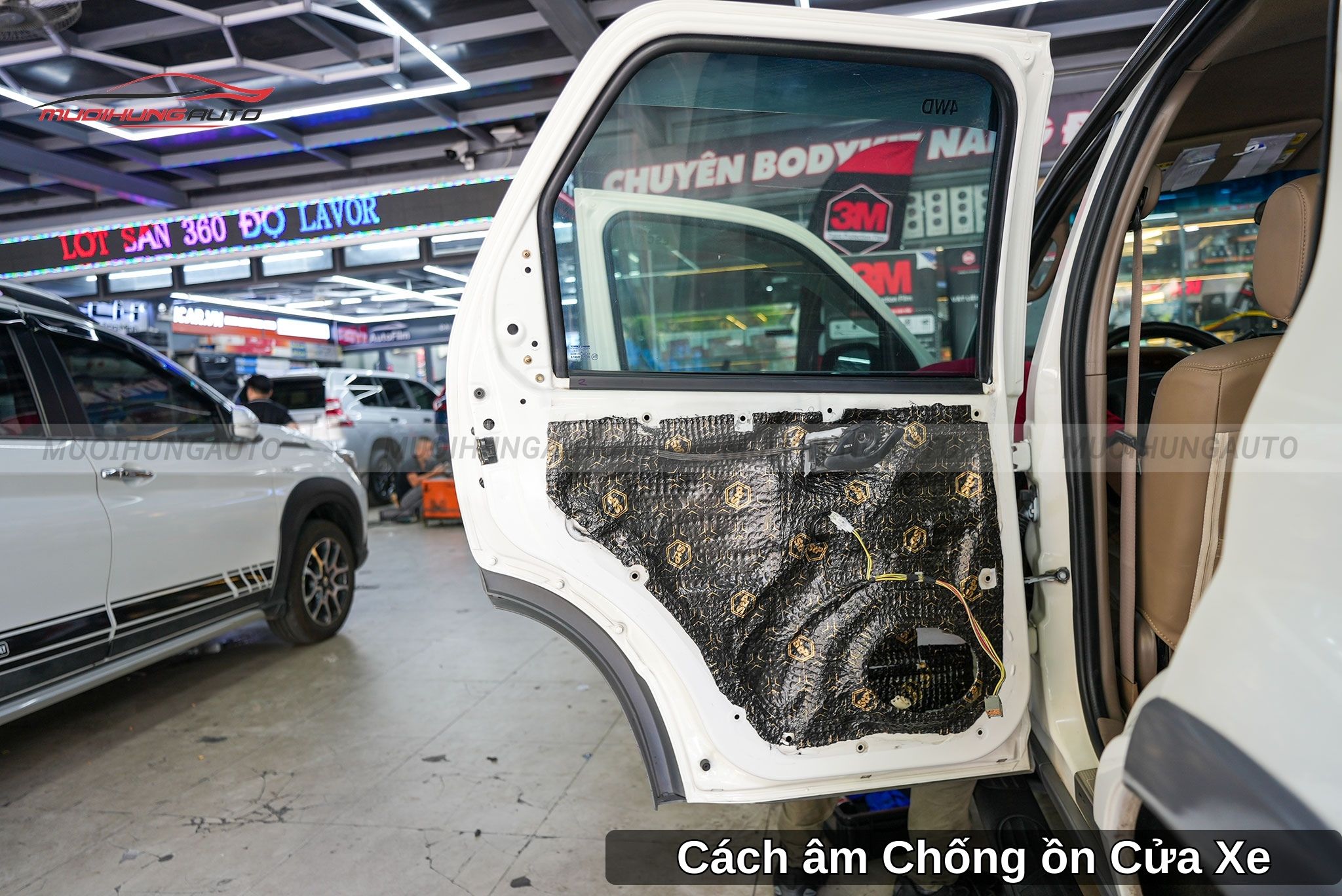 Dán Cách Âm Chống Ồn Cho Xe Ô Tô Tại Quận 5