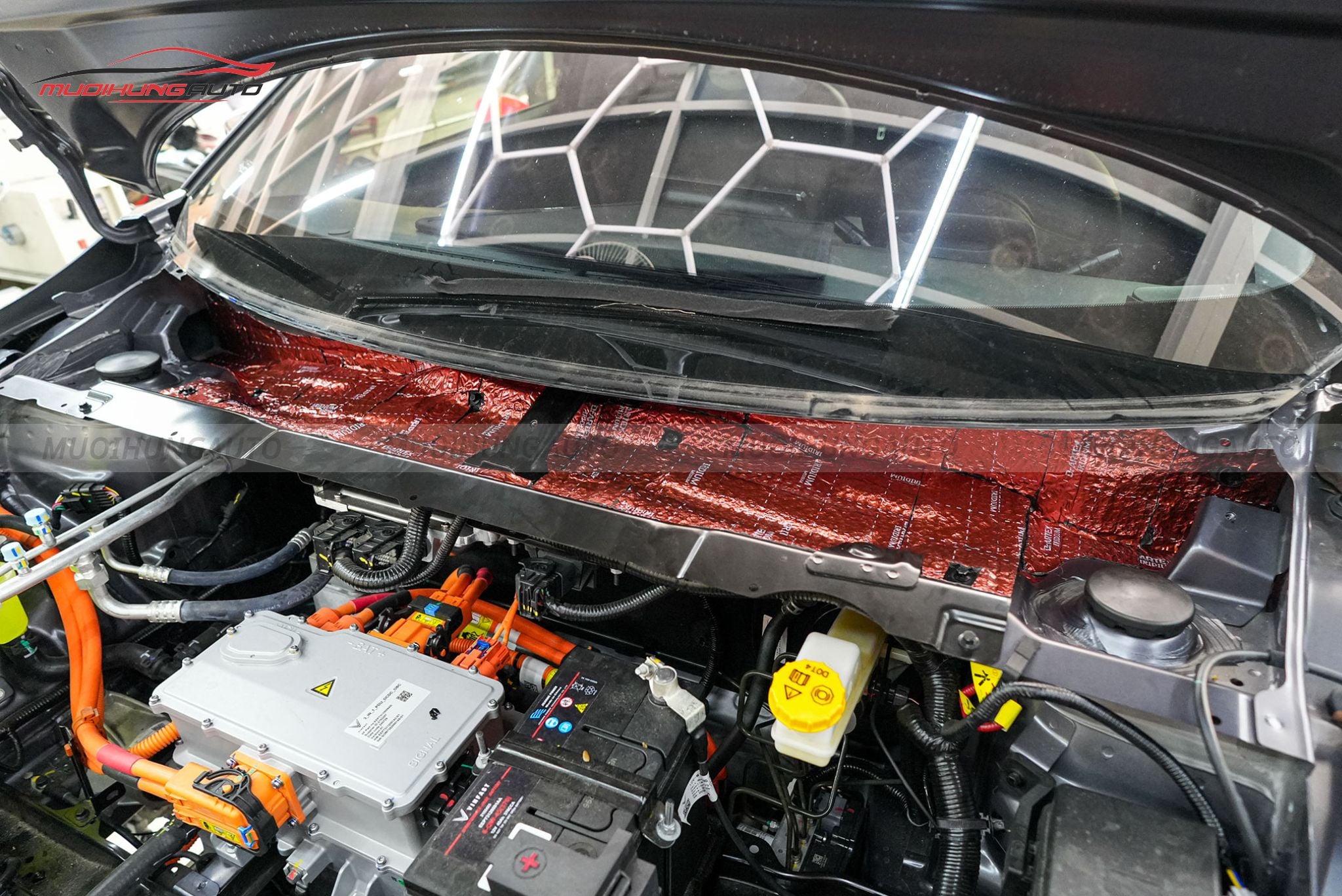 Cách âm chống ồn đường chân kính Vinfast VF5 2024