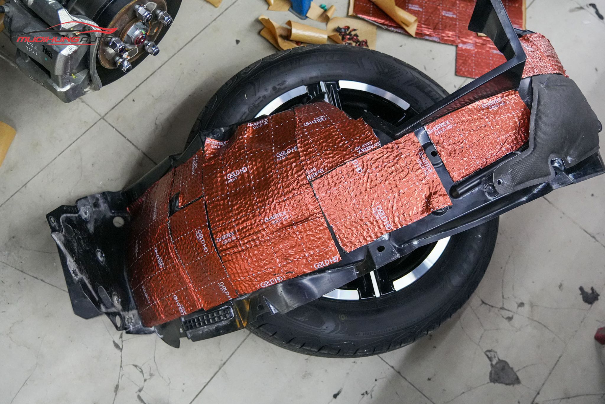 Cách âm chống ồn hốc bánh Honda HRV 2024