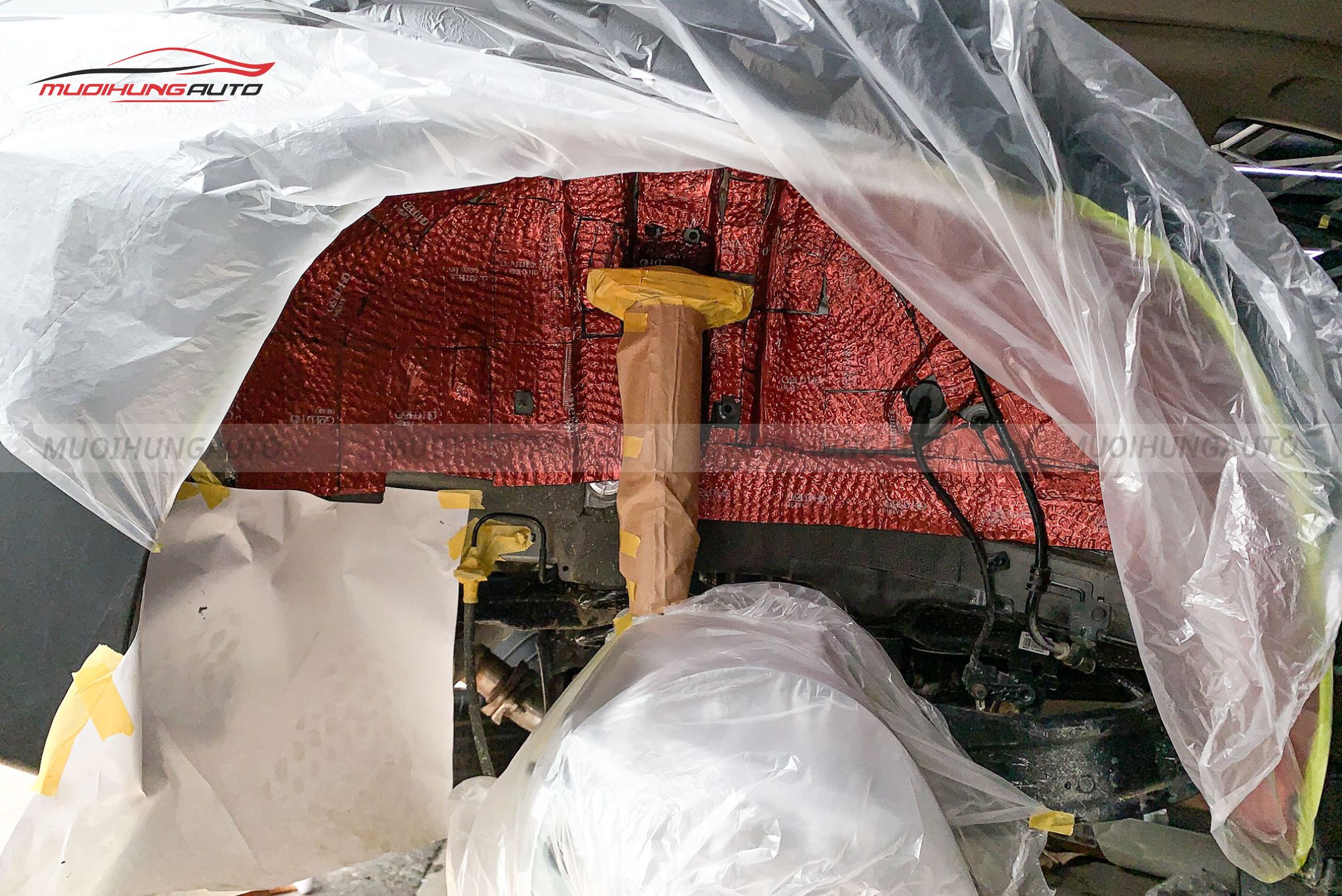 Cách âm chống ồn hốc bánh xe Hyundai Tucson 2024