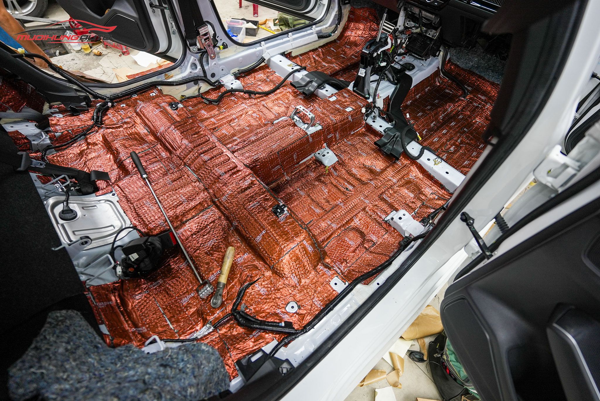 Cách âm chống ồn sàn xe Honda Civic 2023