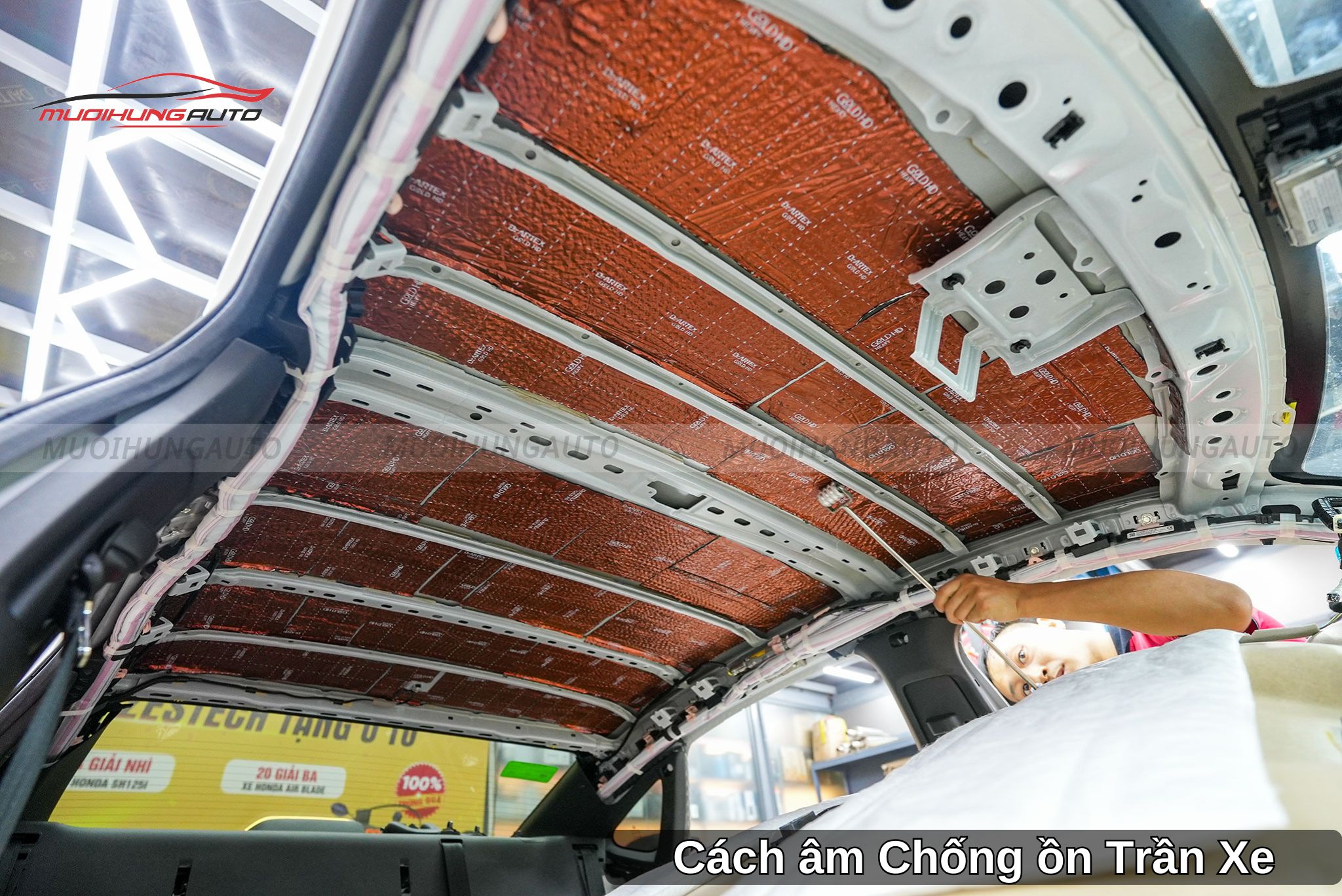 Dán Cách Âm Chống Ồn Cho Xe Ô Tô Tại Quận 11