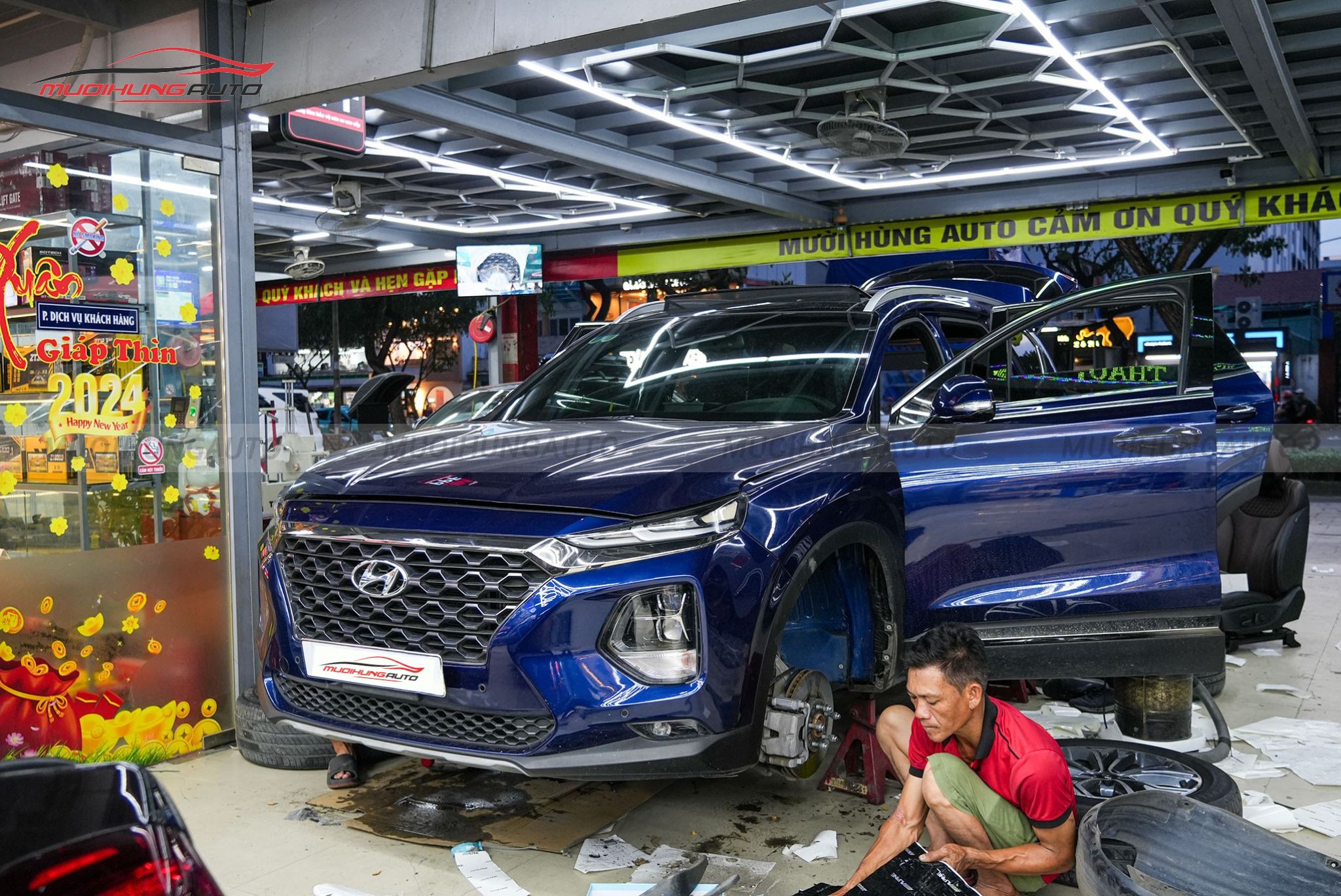 Cách âm cốp xe Hyundai Santafe 2019