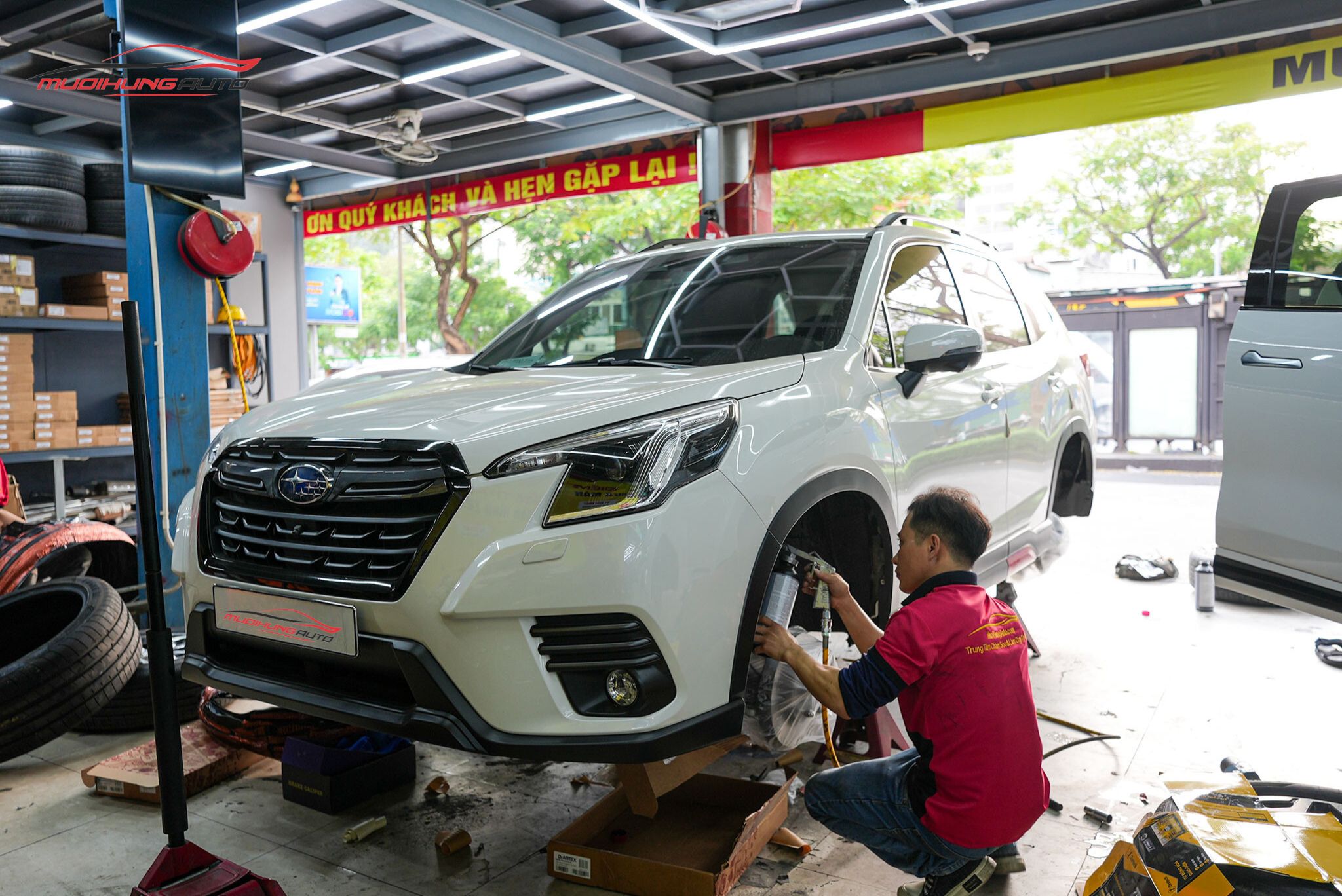 Cách âm cốp xe Subaru Forester 2023