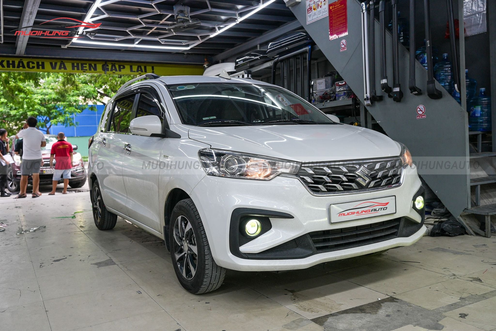 Cách âm cốp xe Suzuki Ertiga