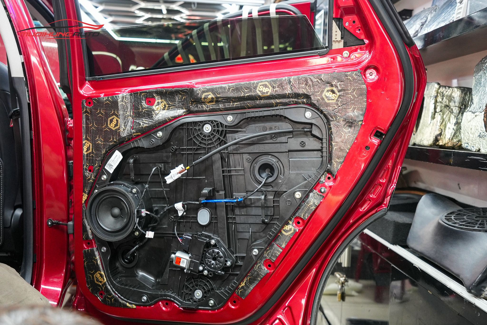 Cách âm cửa xe cho Kia Sorento 2023