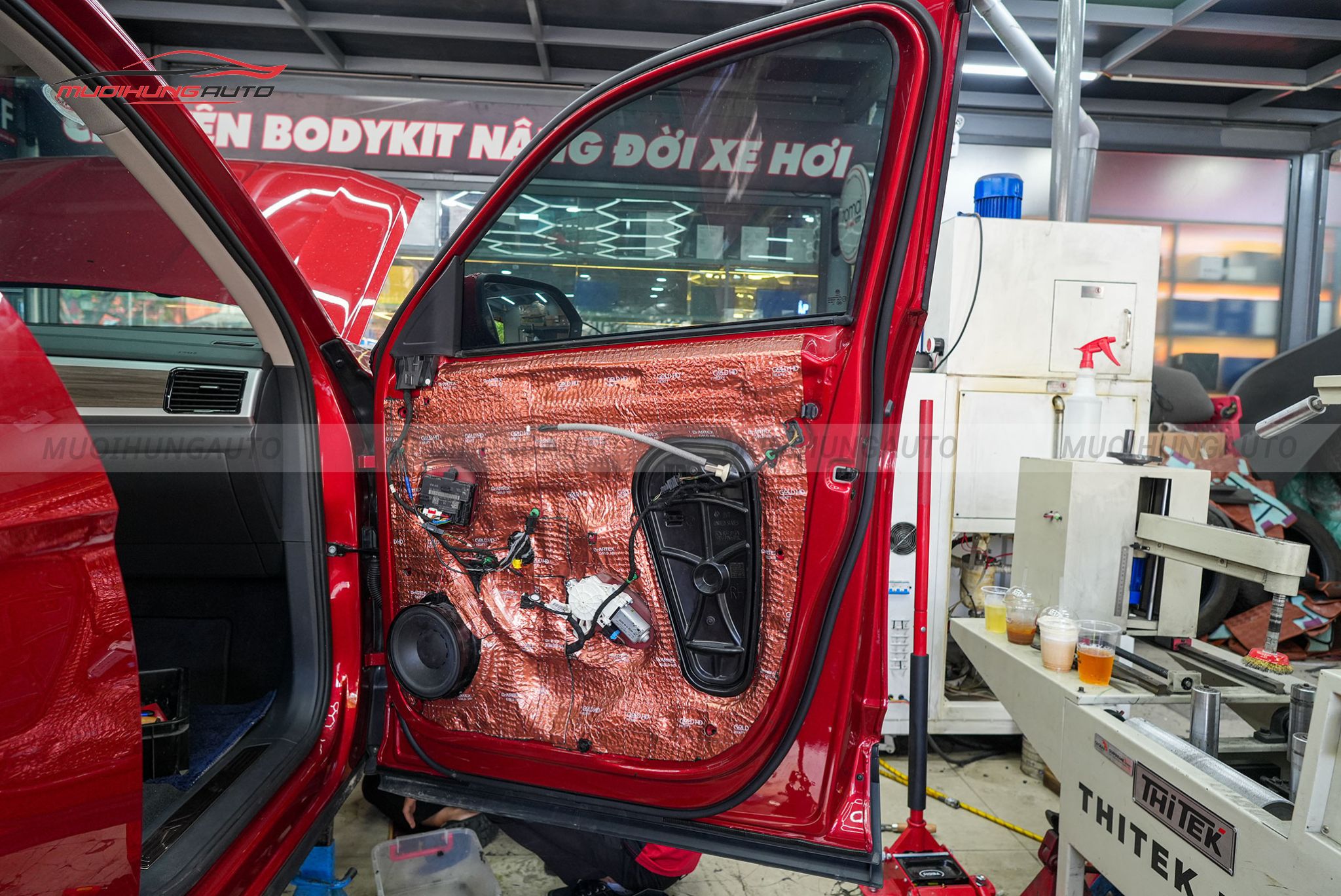 Cách âm cửa xe cho Volkswagen Teramont 2023