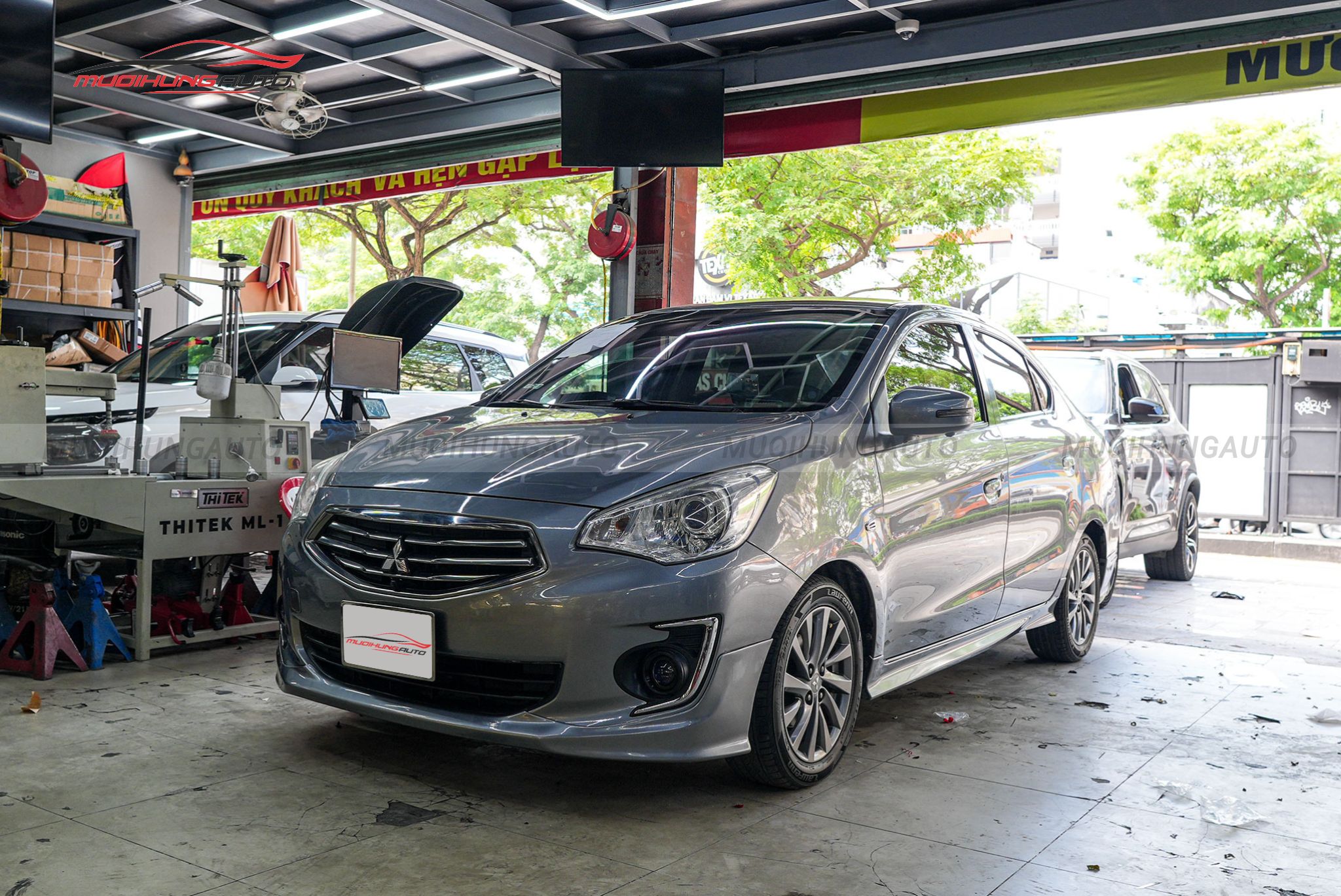 Cách âm cửa xe Mitsubishi Attrage 2016