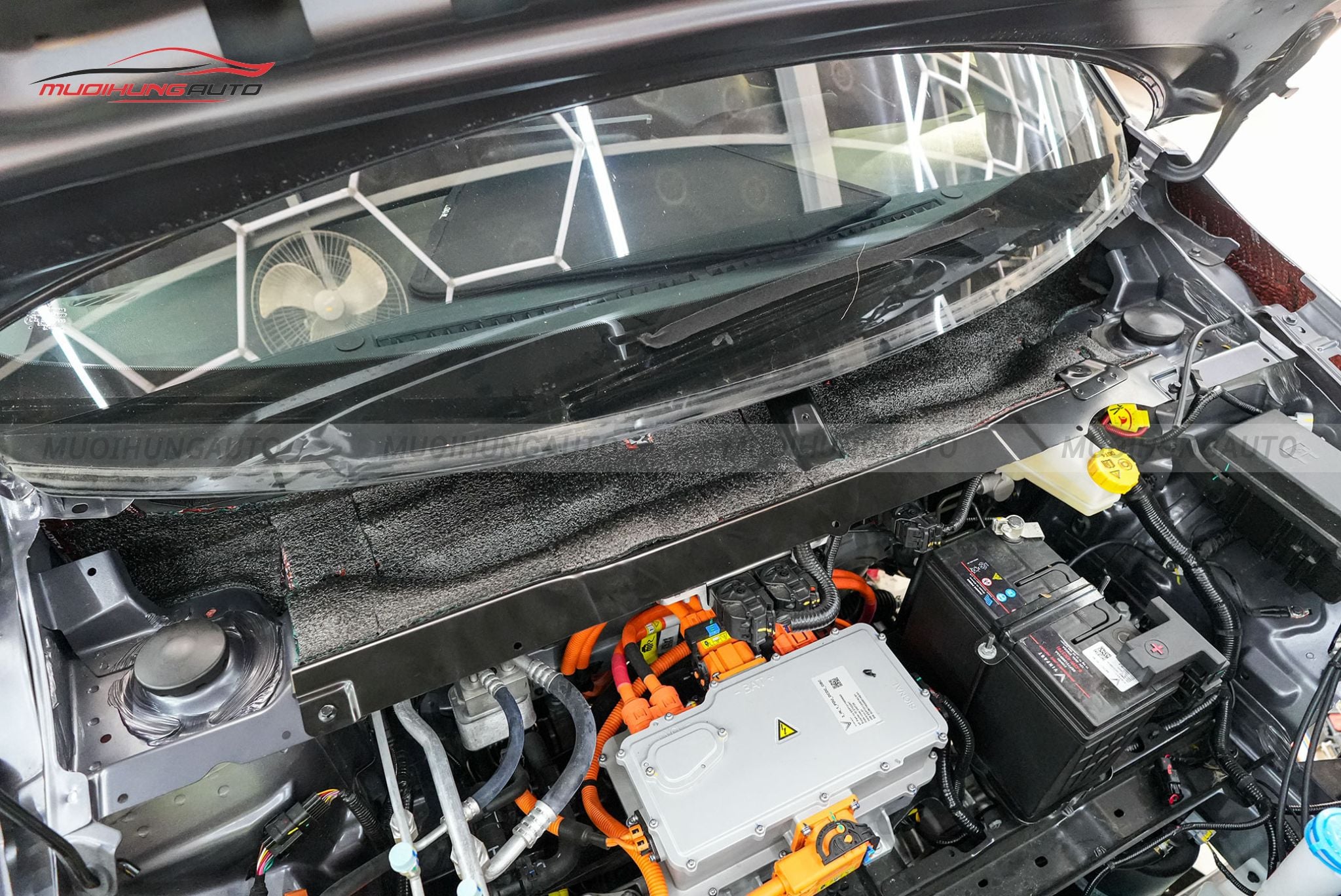 Cách âm đường chân kính xe hơi Vinfast VF5 2024