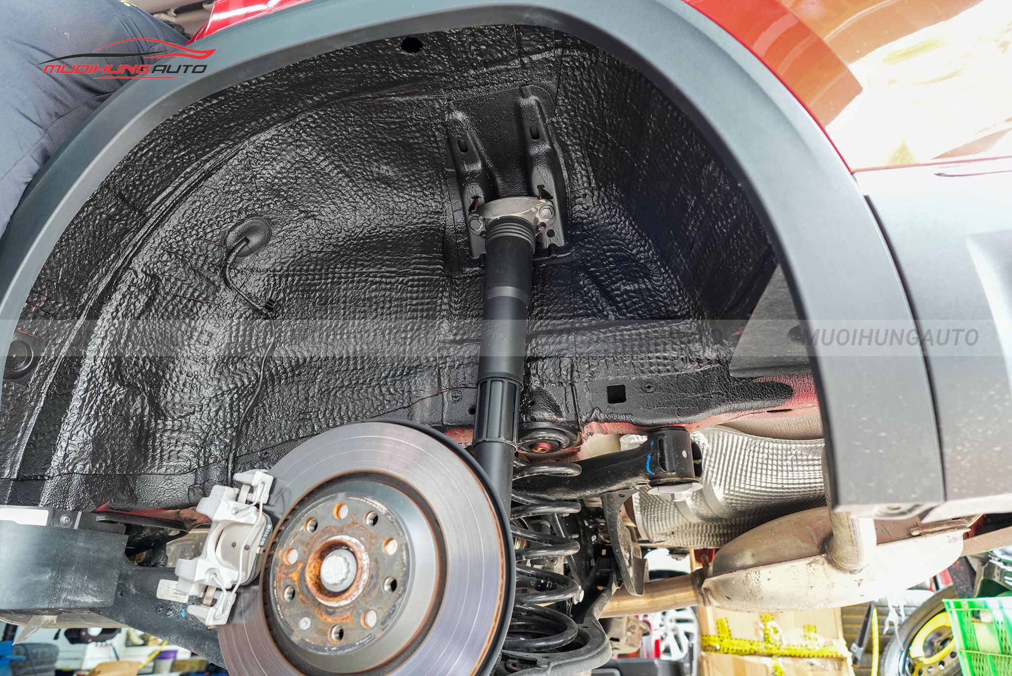 Cách âm hốc bánh cho Volkswagen Teramont 2023