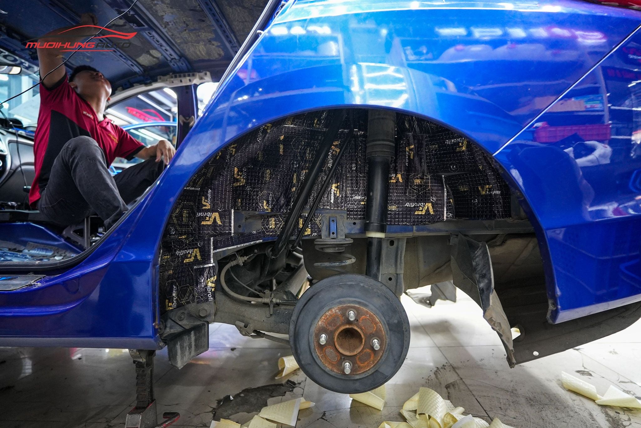 Cách âm hốc bánh cho xe Honda City 2016