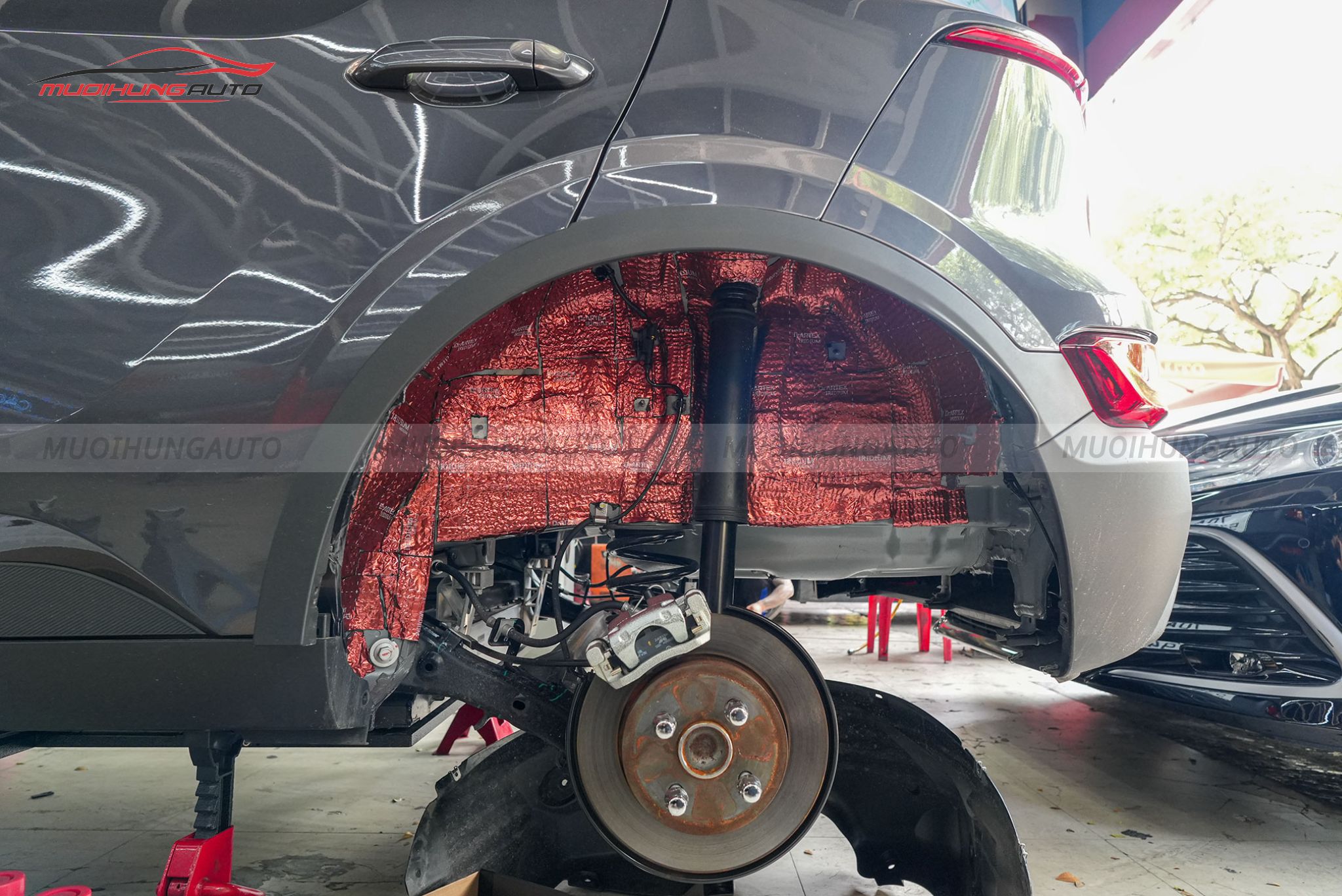 Cách âm hốc bánh cho xe Vinfast VF5 2024