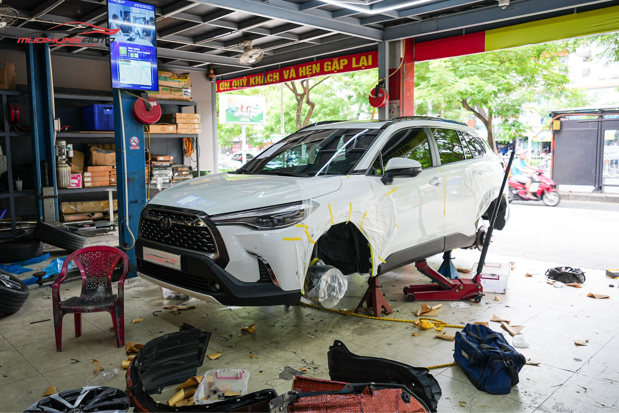 Cách âm hốc bánh Toyota Corolla Cross 2022
