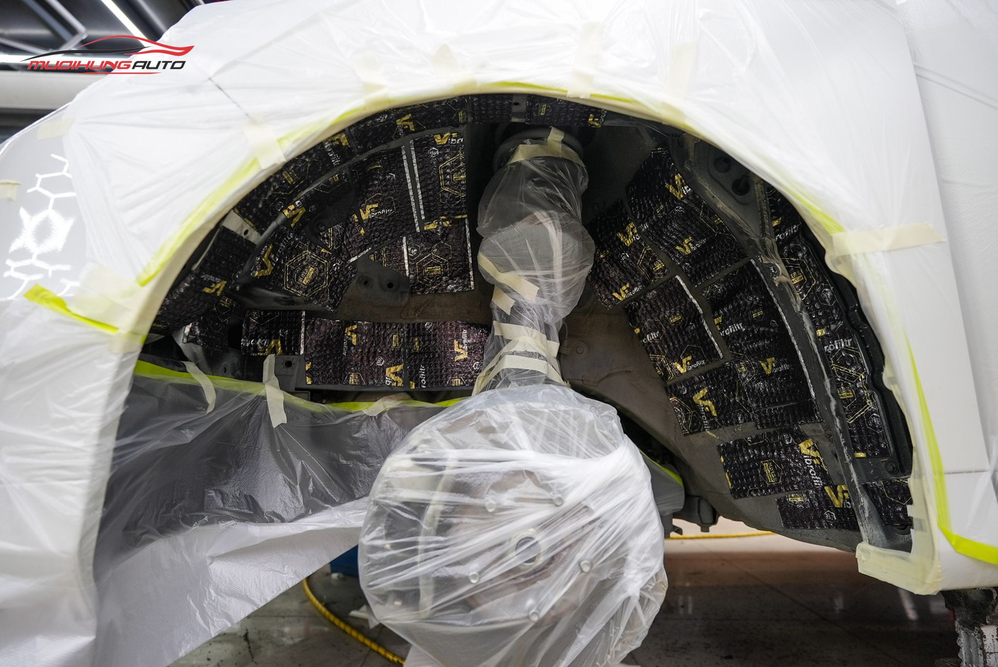 Cách âm hốc bánh xe Honda Odyssey 2016