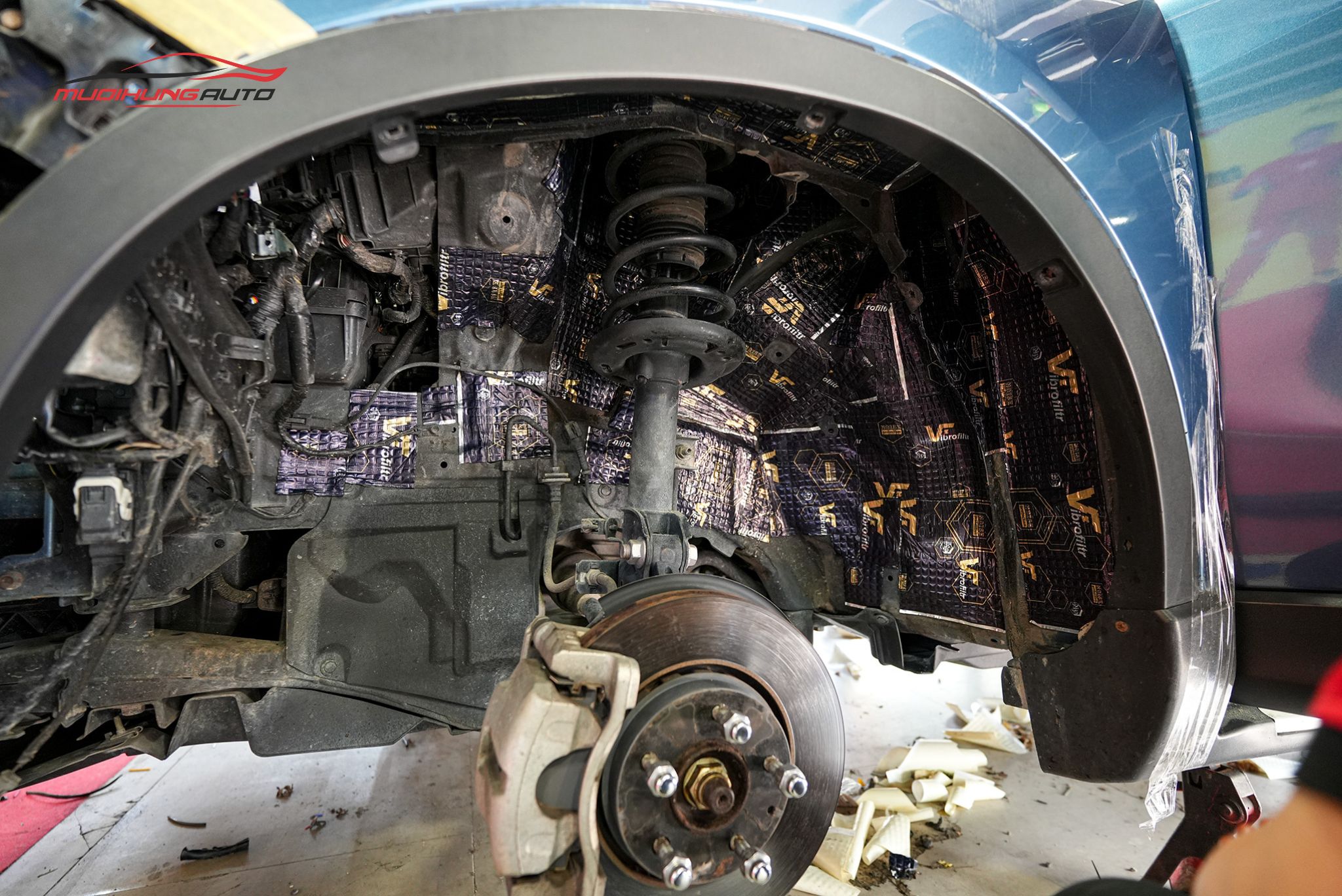 Cách âm hốc bánh xe Mazda CX5 2016