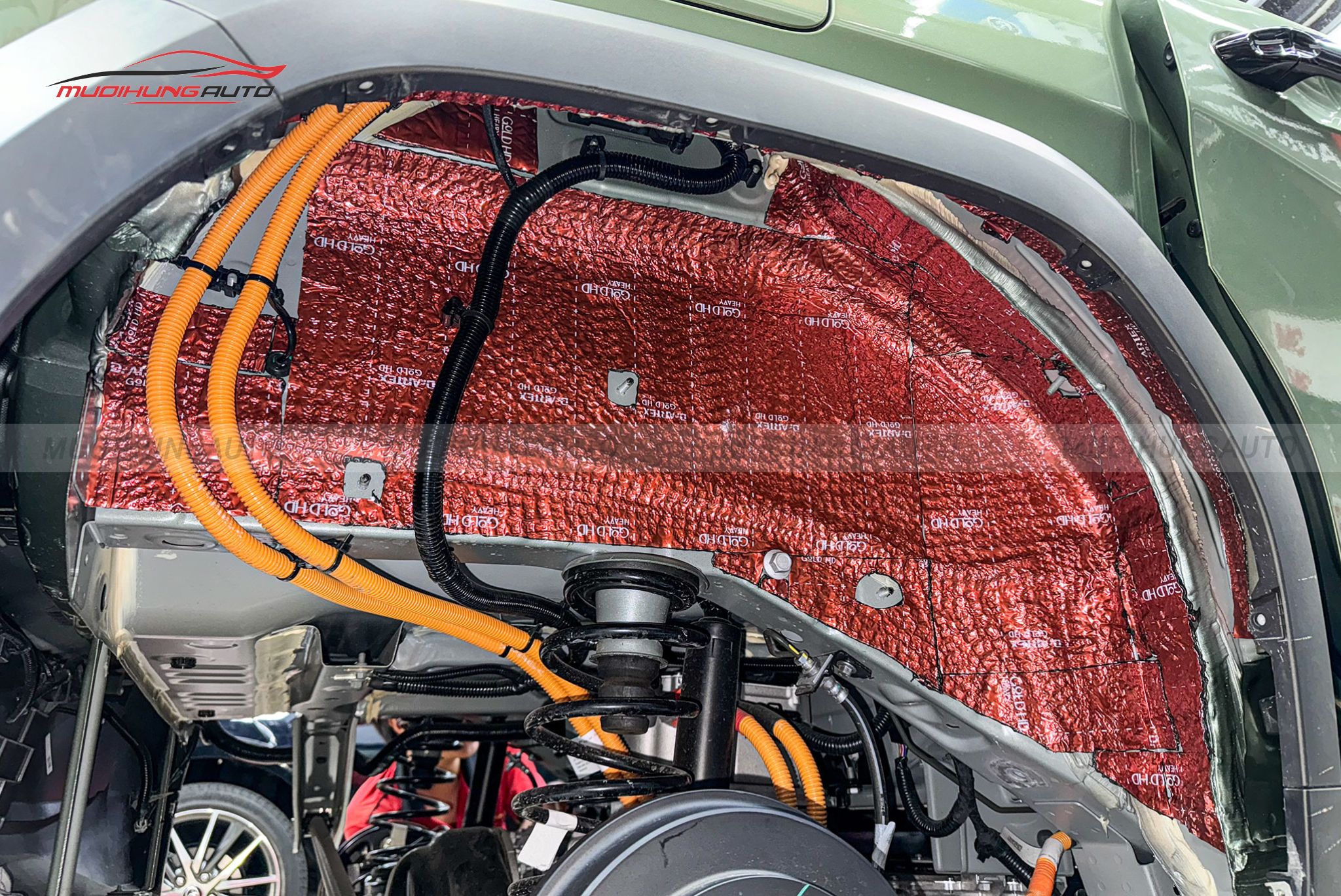 Cách âm hốc bánh xe Vinfast VF3