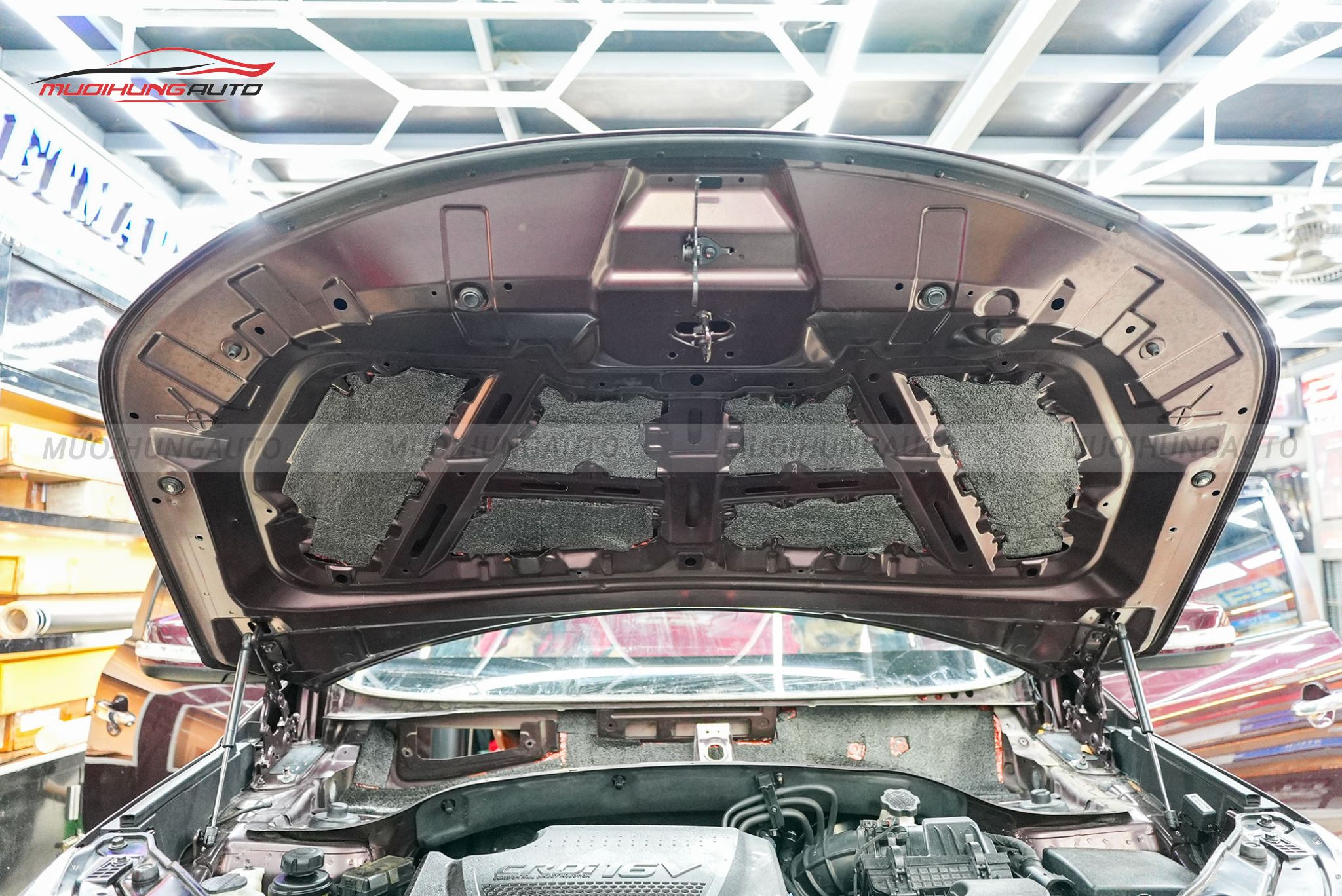 Cách âm nắp capo xe hơi Kia Sorento 2016