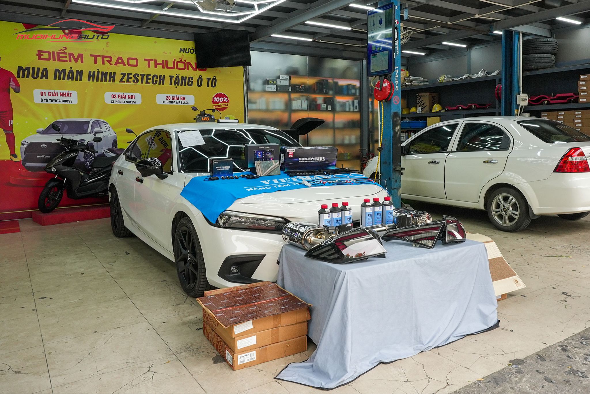 Cách âm sàn xe Honda Civic 2023