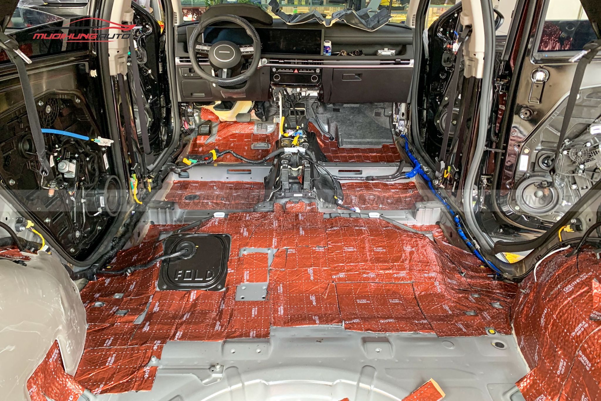 Cách âm sàn xe Hyundai Tucson 2024