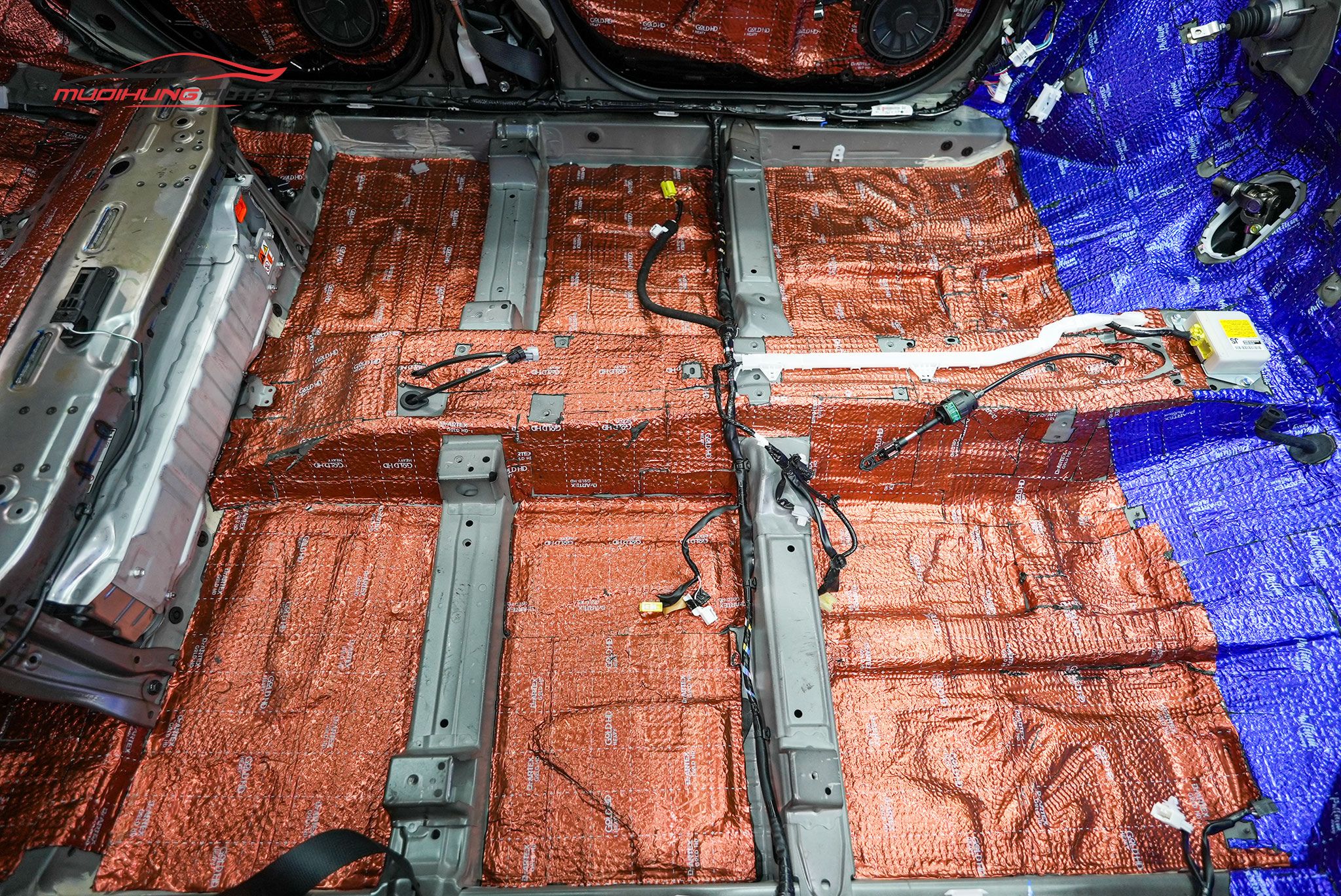 Cách âm sàn xe Toyota Yaris Cross 2024