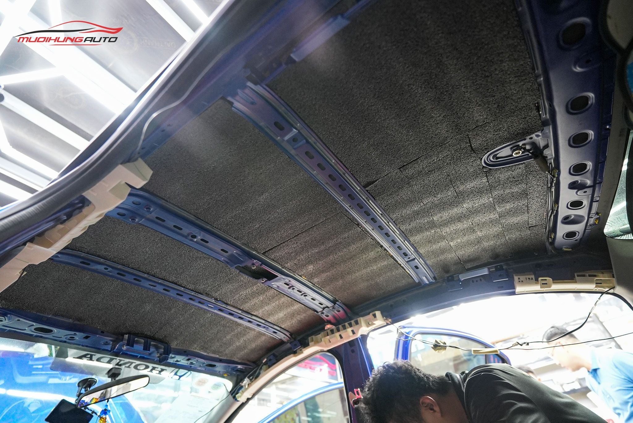 Cách âm trần xe cho Honda City 2016