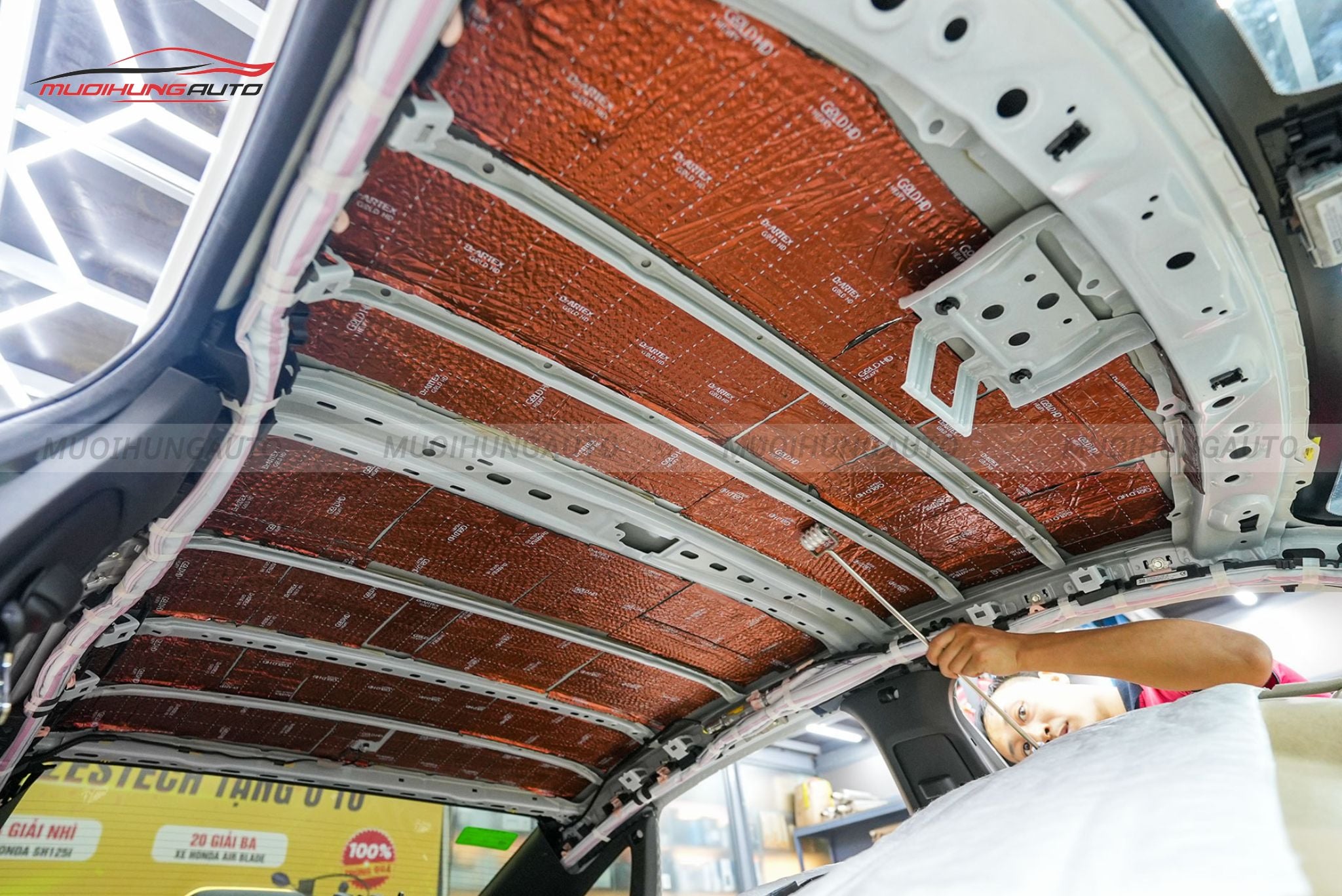 Cách âm trần xe Suzuki Ertiga 2024