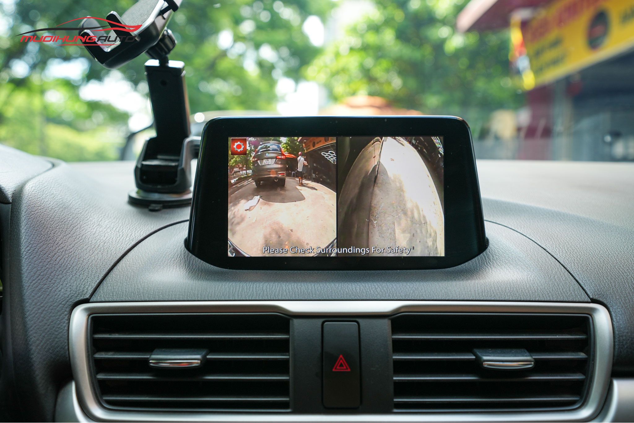 Lắp Camera 3 Mắt Cho Xe Mazda 3 2019