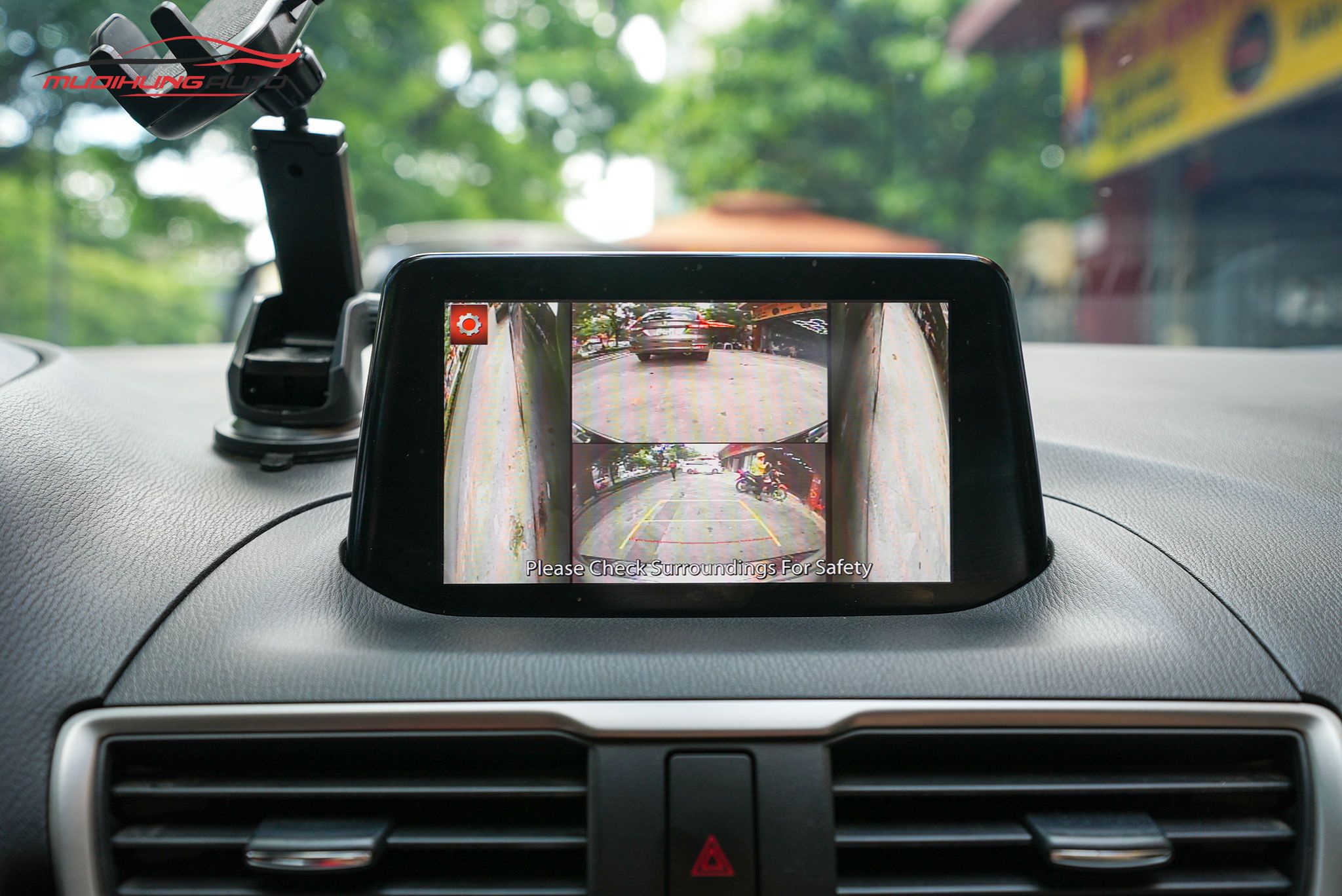 Lắp Camera 3 Mắt Cho Xe Mazda 3 2019