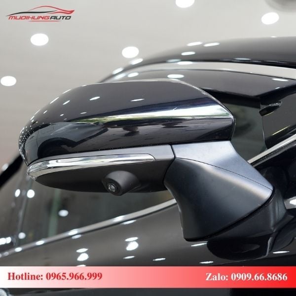 Camera bên phụ xe Toyota Camry 2020