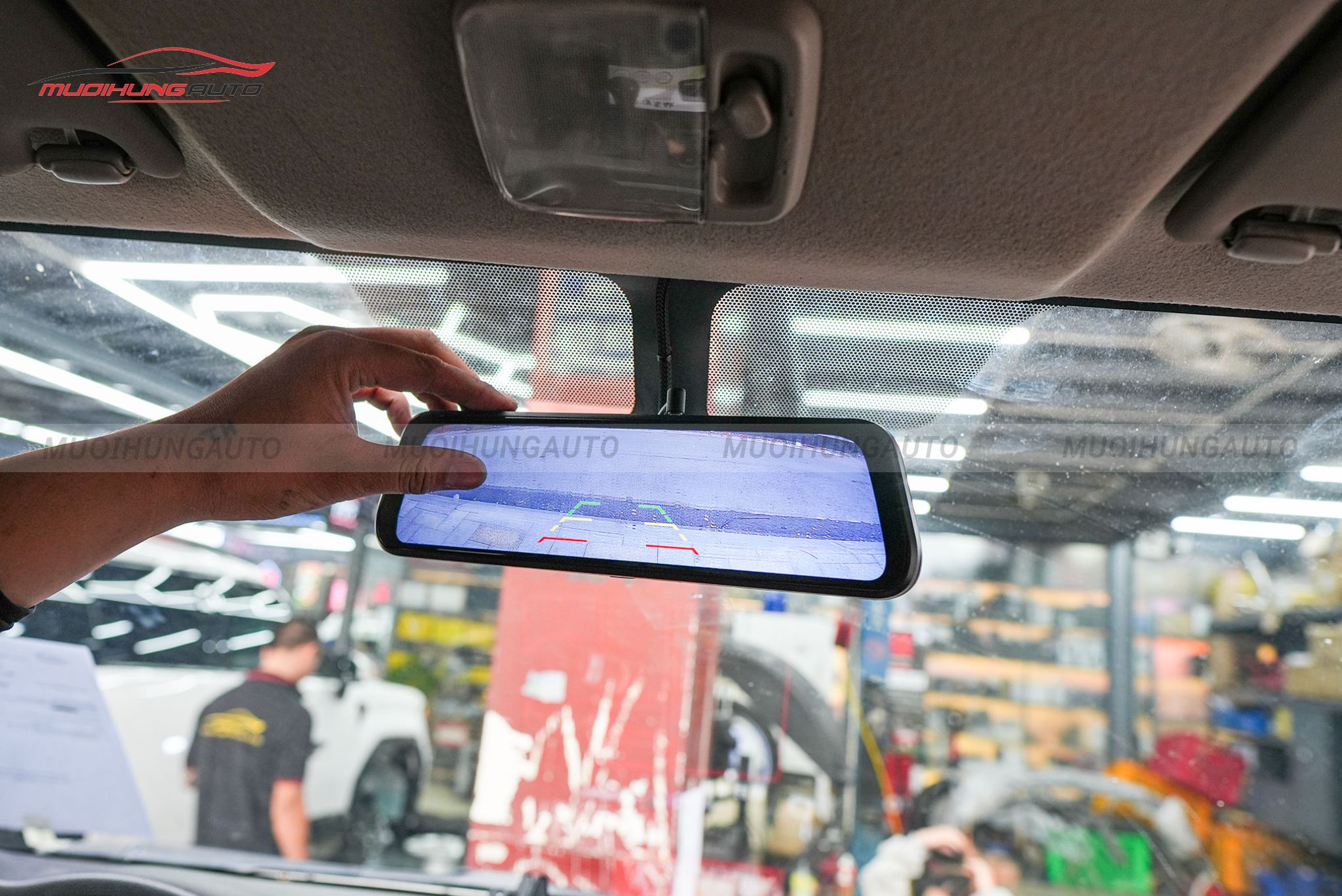 Camera hành trình gương điện tử Galaxy S 4K cho Nissan NV350 2024