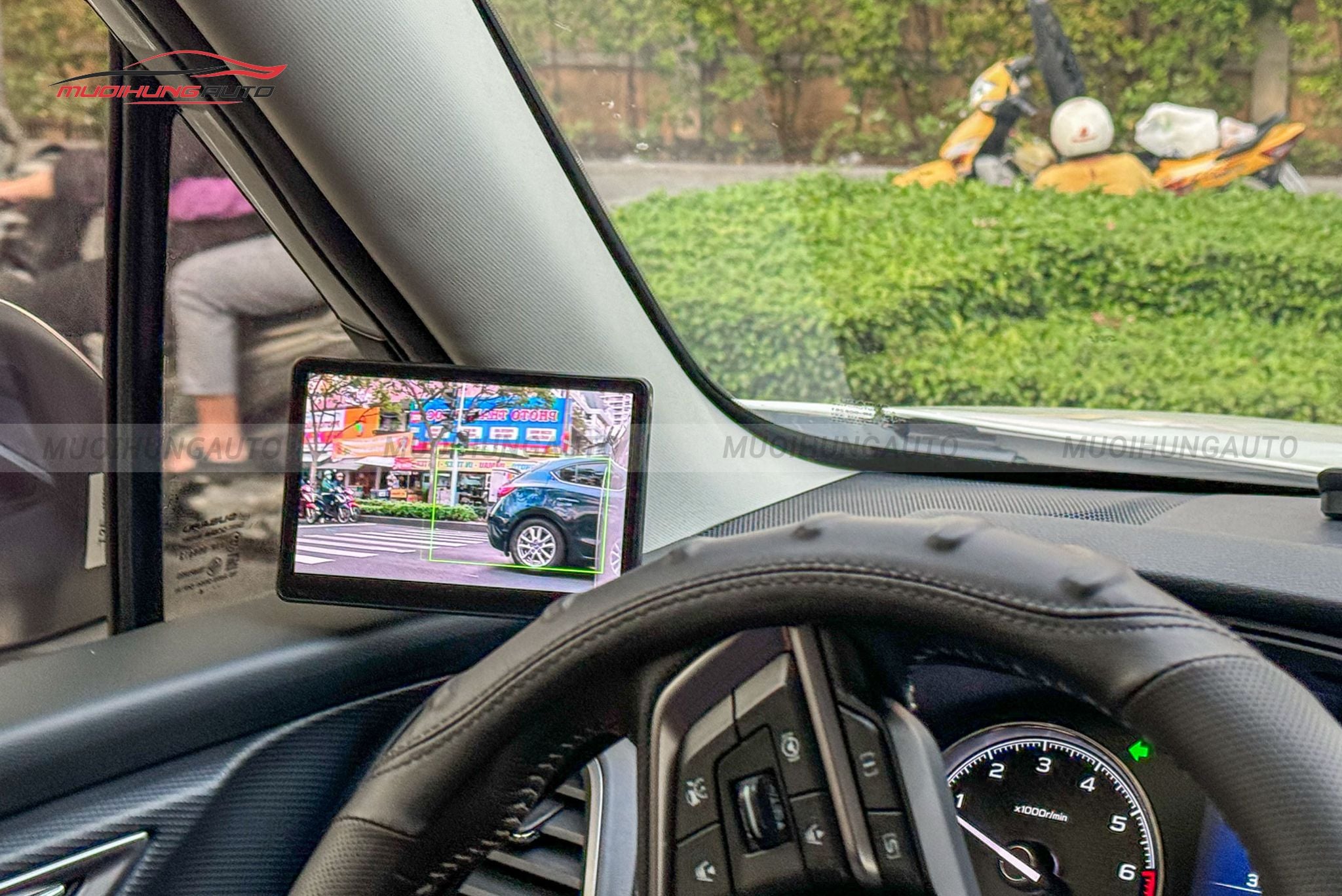 Camera hành trình gương hậu điện tử TOSHI