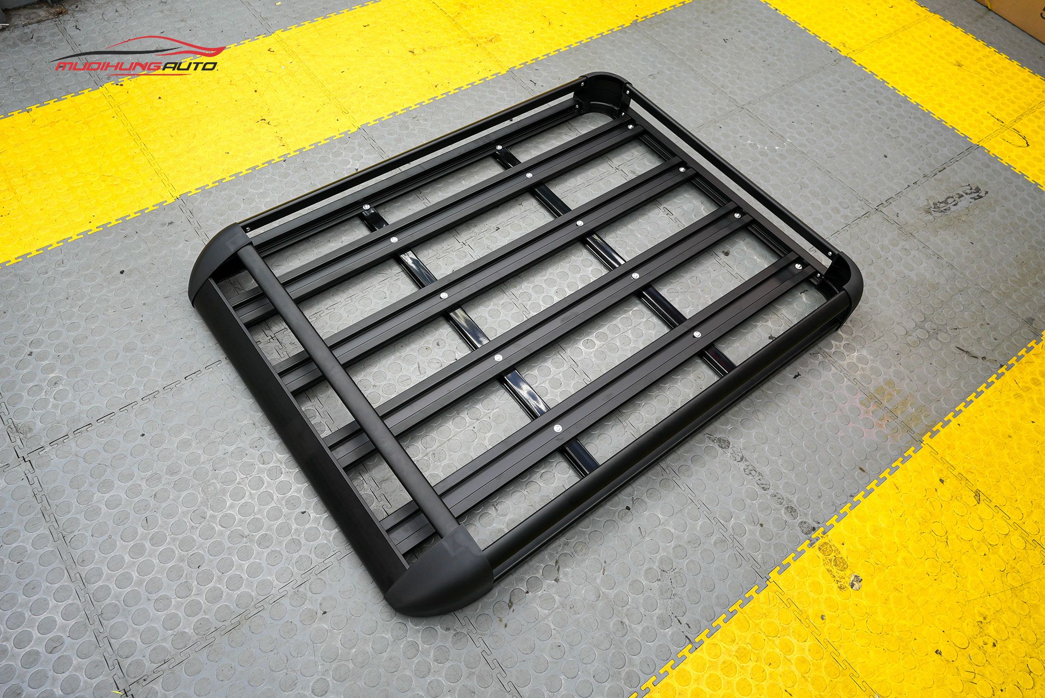 Baga mui Yaki 127cm CP-307 cho xe Toyota Fortuner 2015