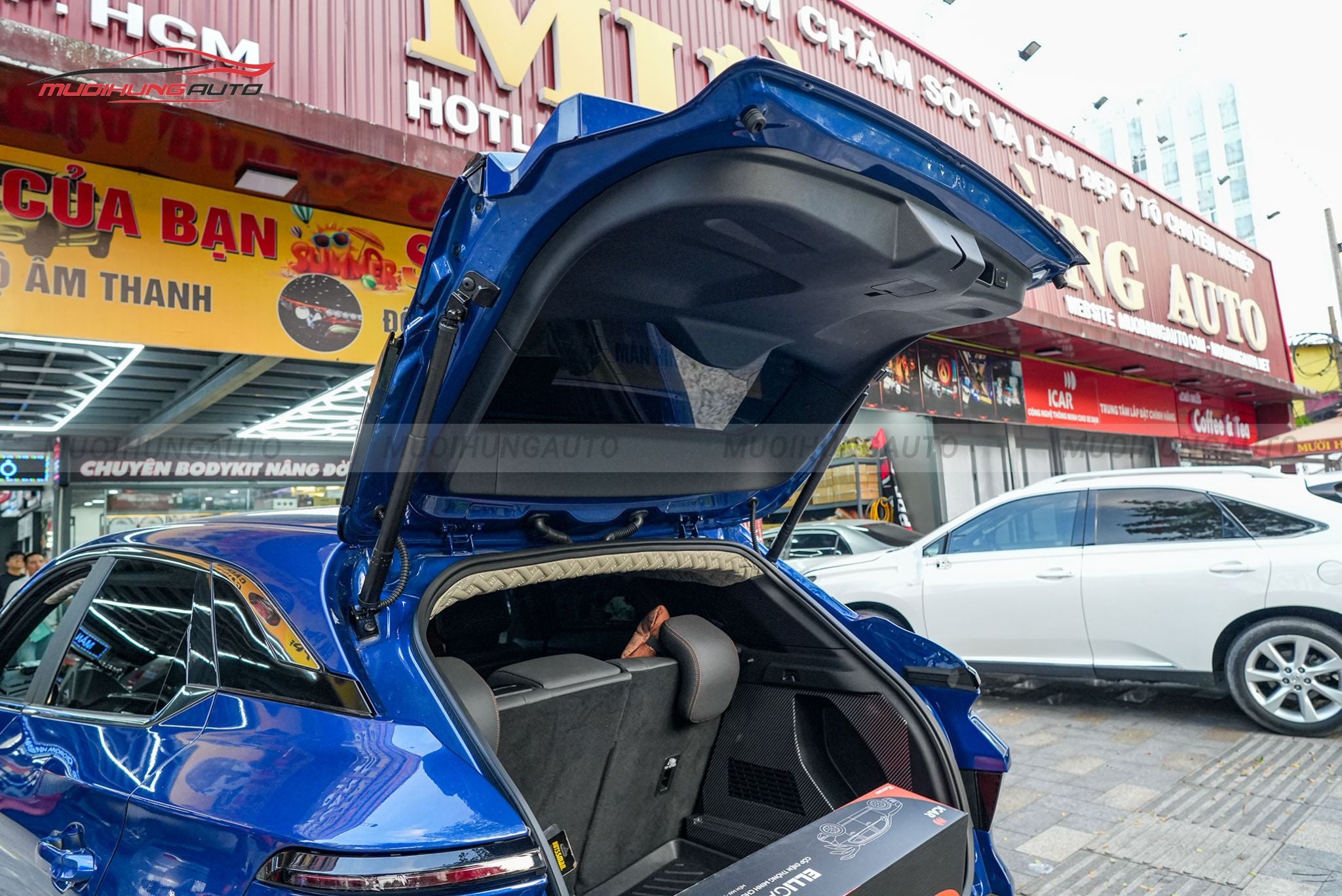 Cốp điện Vinfast VF6 2024