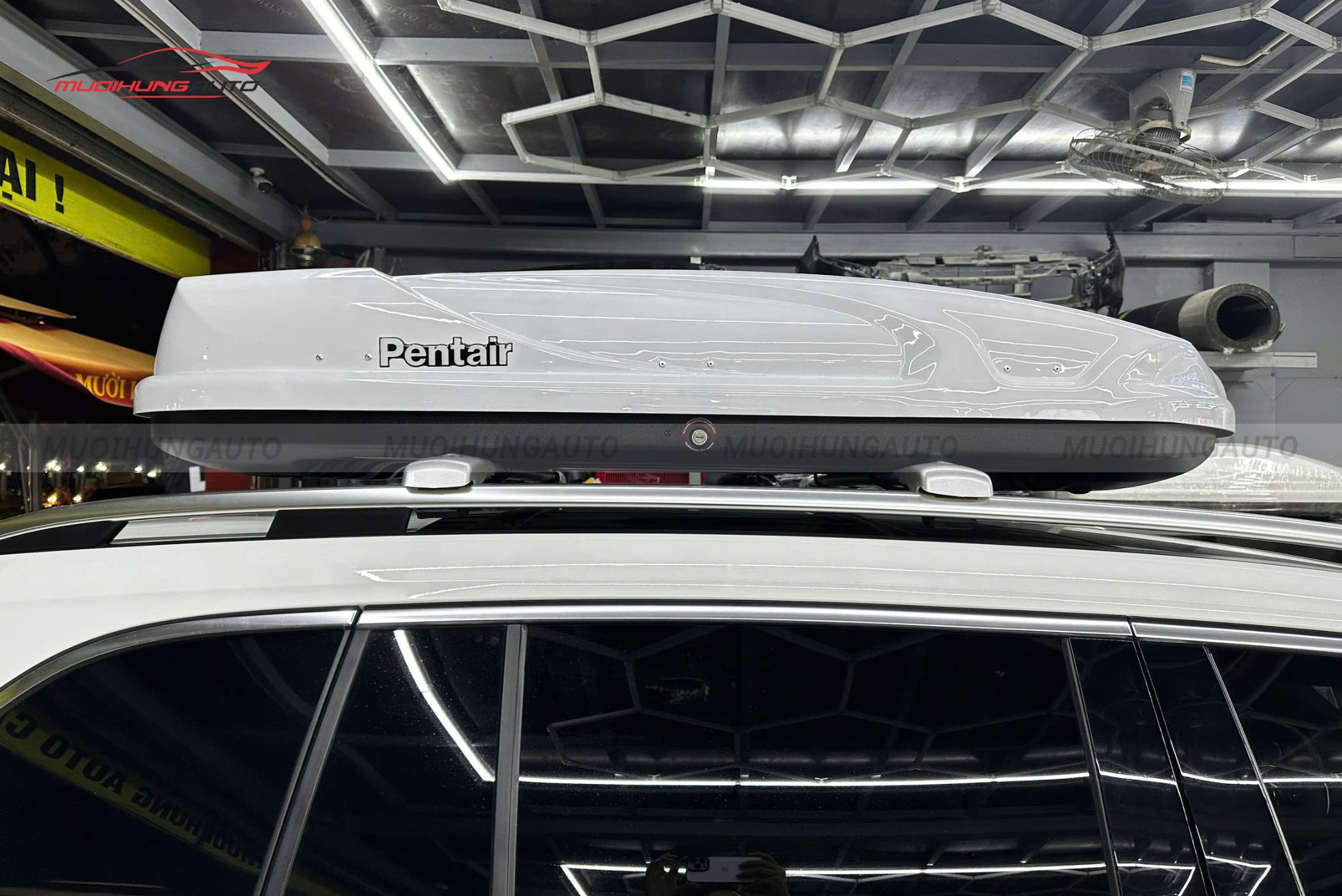 Cốp nóc cho xe Mercedes GLB35 2024