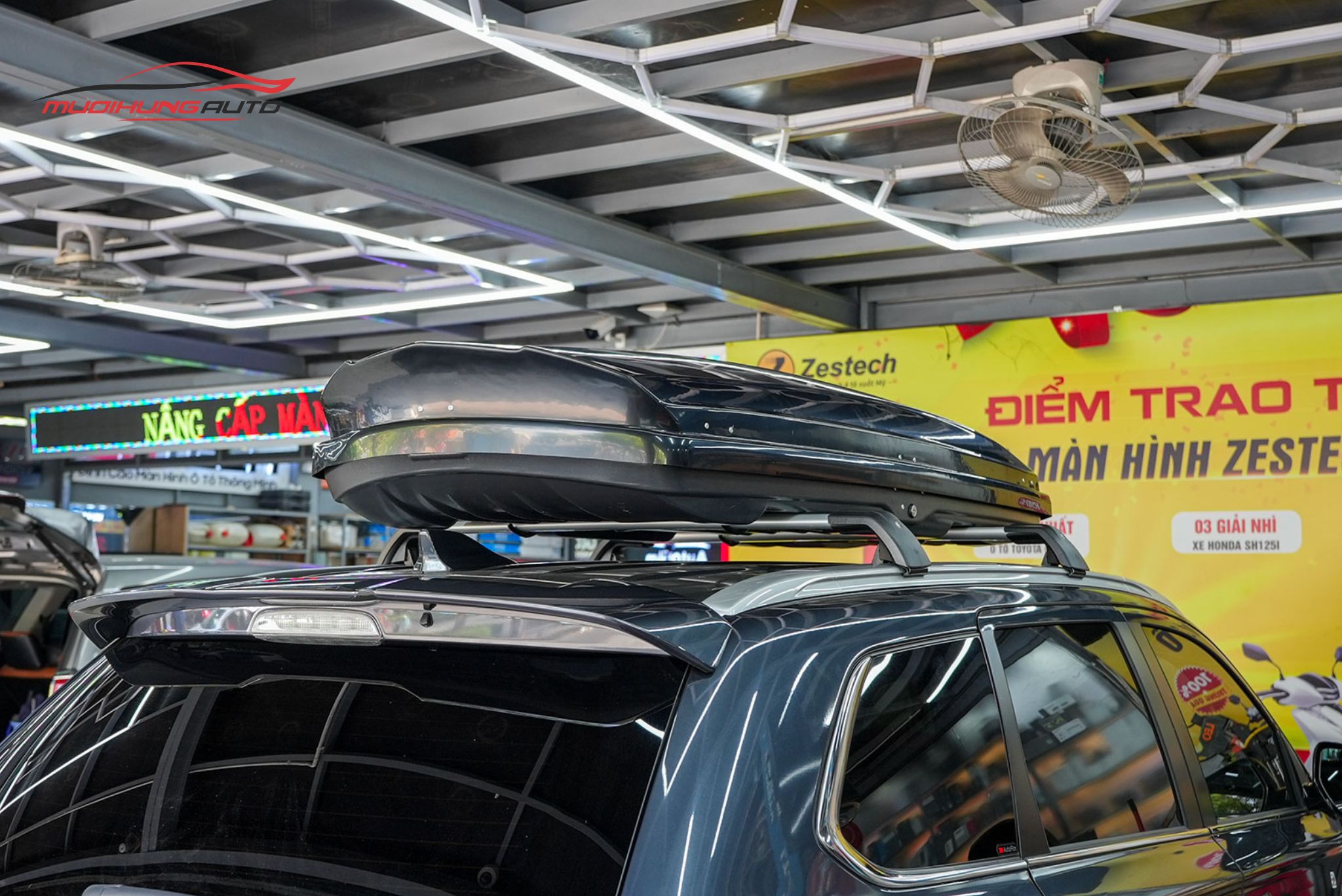 Cốp nóc cho xe Mitsubishi Outlander