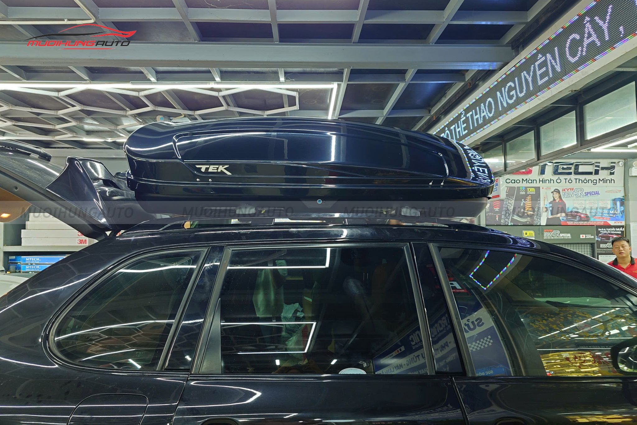 Cốp nóc cho xe Porsche Cayenne