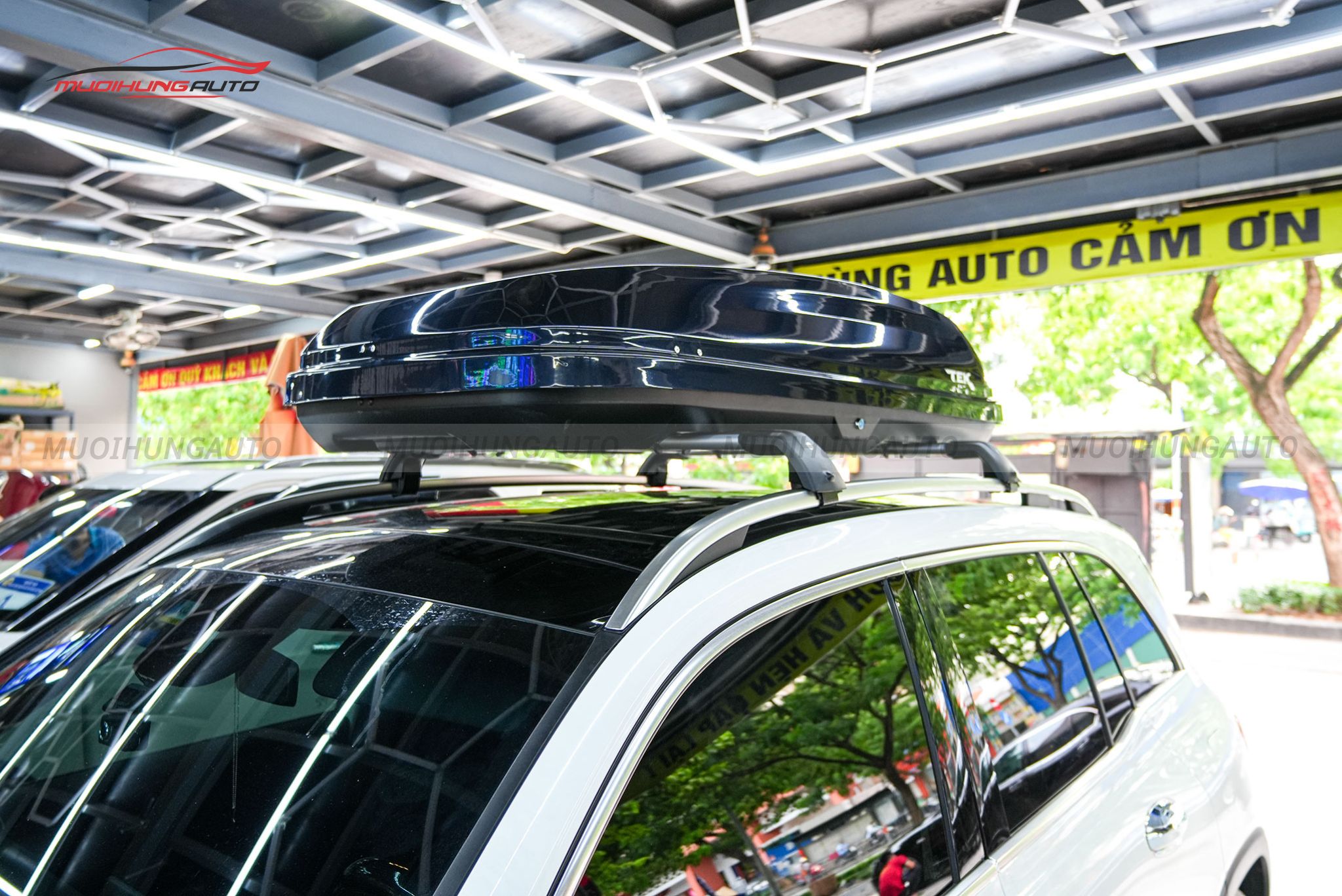 Cốp nóc Mercedes GLB35 2022