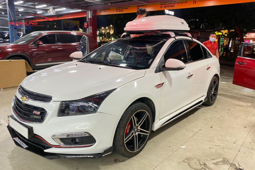 Cốp nóc ô tô Chevrolet Cruze