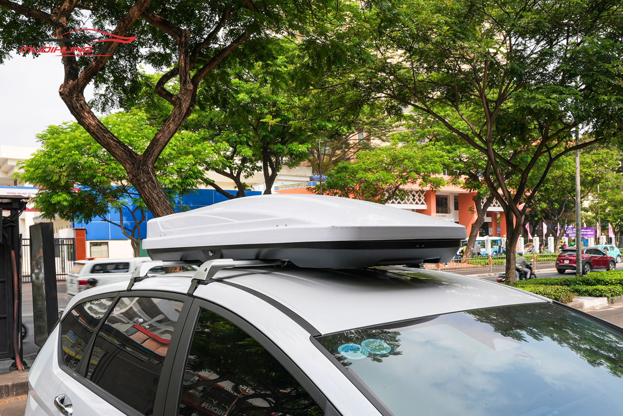 Cốp nóc ô tô Hyundai Stargazer