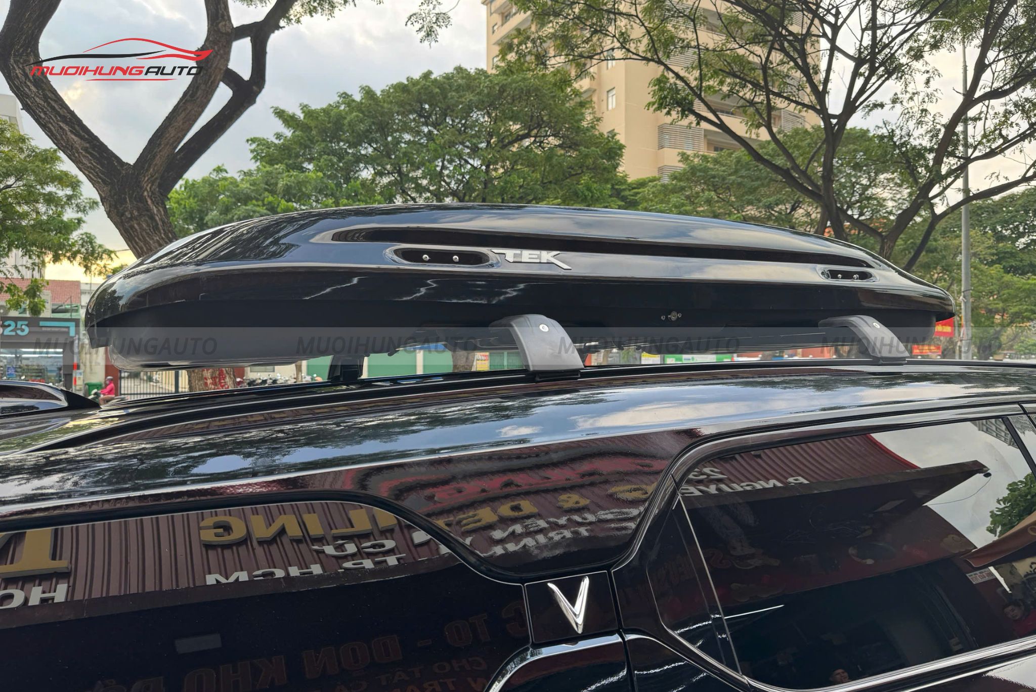 Cốp nóc ô tô Vinfast VF9 2024