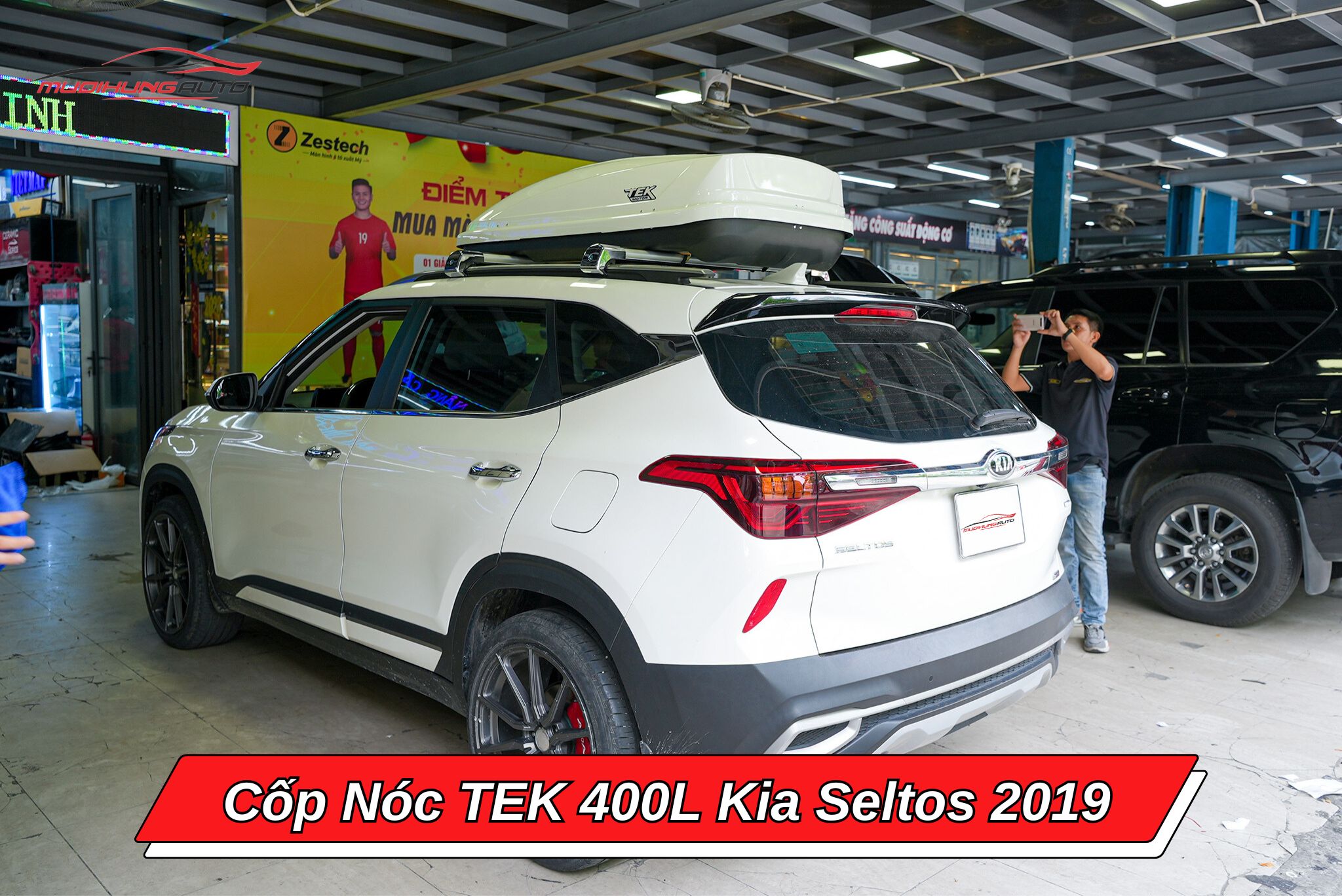 Cốp nóc phi thuyền TEK 400l cho Kia Seltos 2019